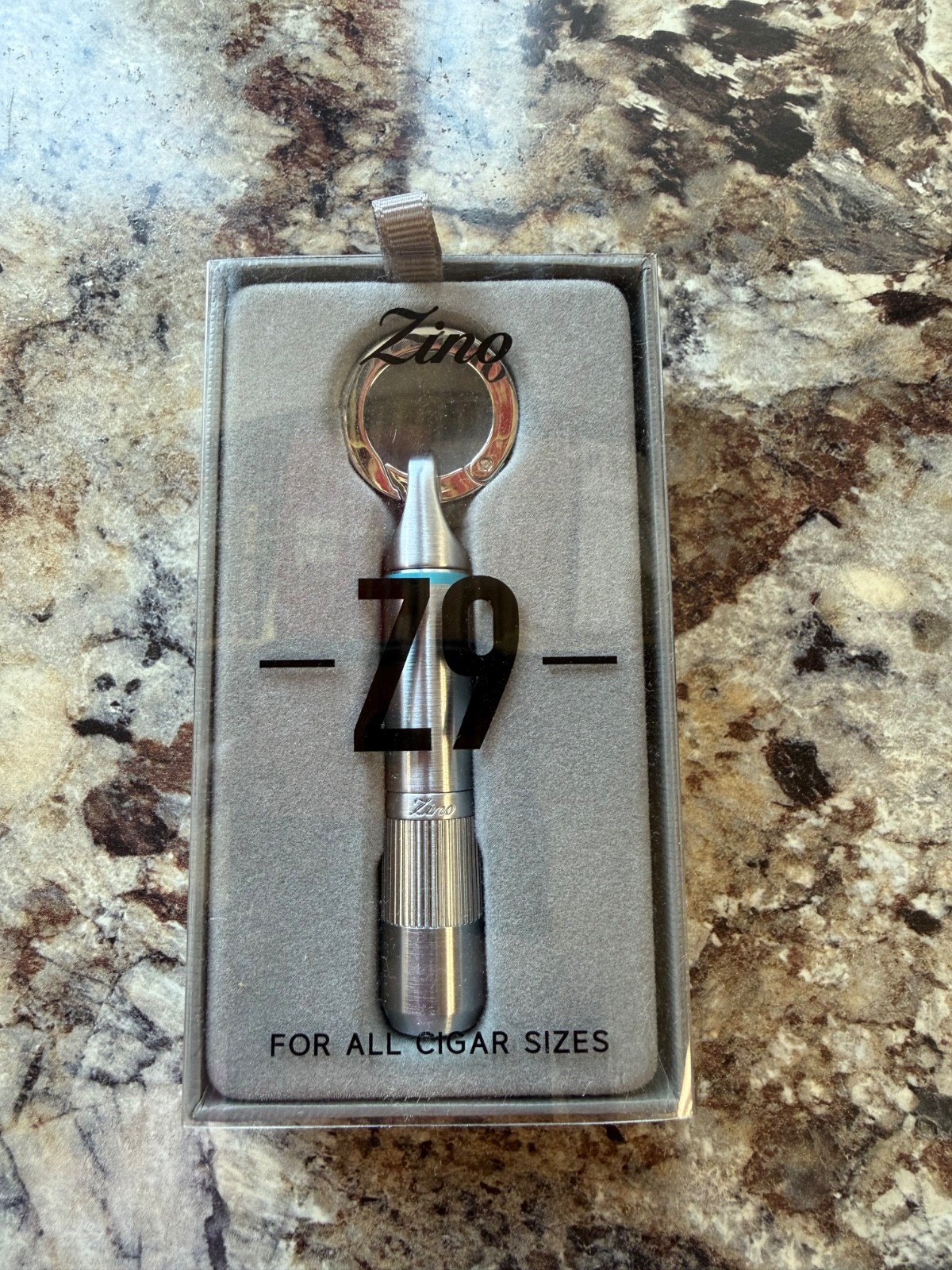 New in Box Zino Davidoff Z9 Cigar Punch Cutter w/ Key Ring Silver Chrome/Cyan New in Box Zino Davidoff Z9 Cigar Punch Cutter w/ Key Ring Silver Chrome/Cyan
