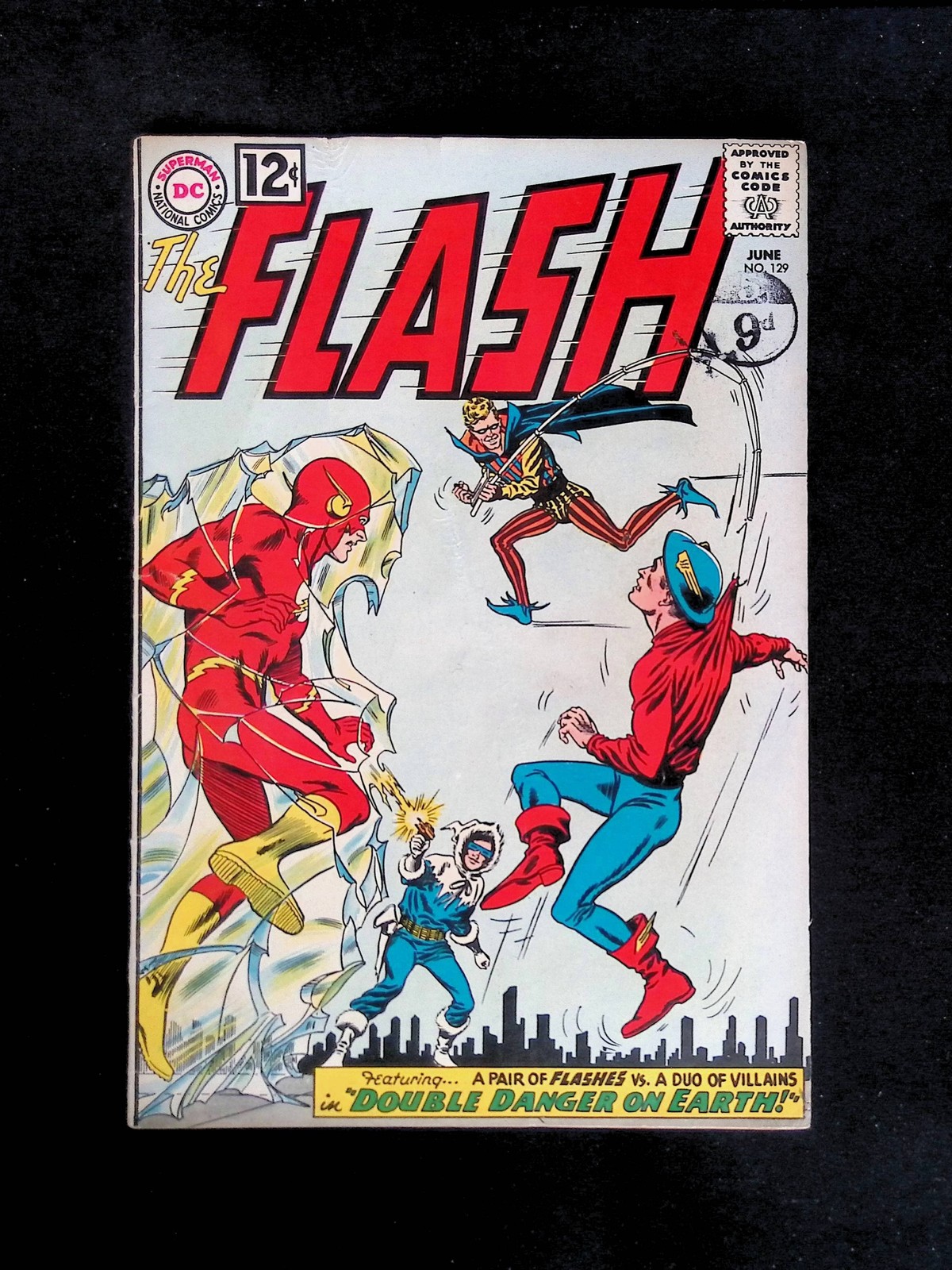 1962 Flash 129 A Pair of Flashes vs Duo of Villains DC