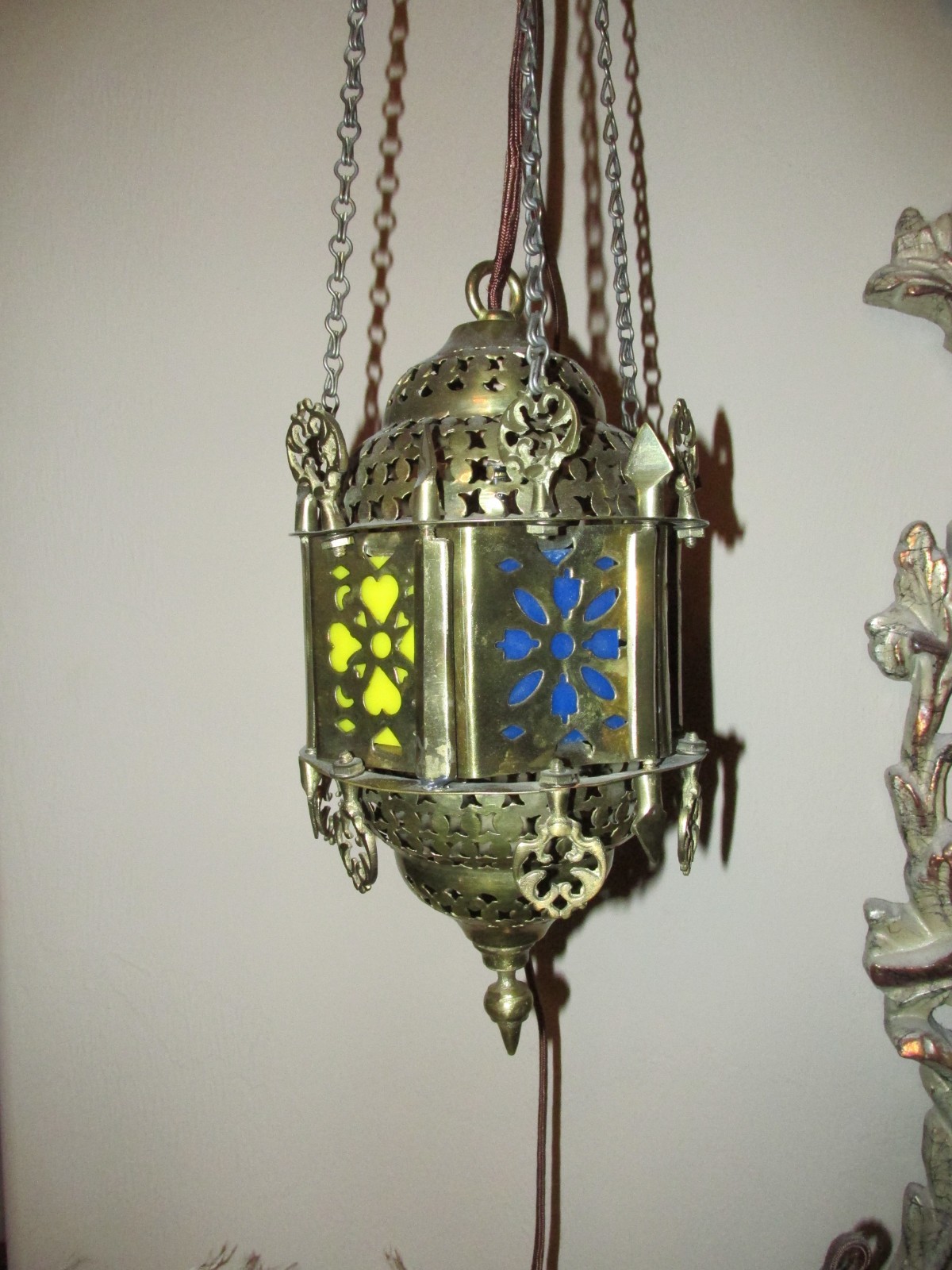 Vintage Cut Brass Color insert Middle Eastern Hanging Pendant Lamp Light Plug In Vintage Cut Brass Color insert Middle Eastern Hanging Pendant Lamp Light Plug In
