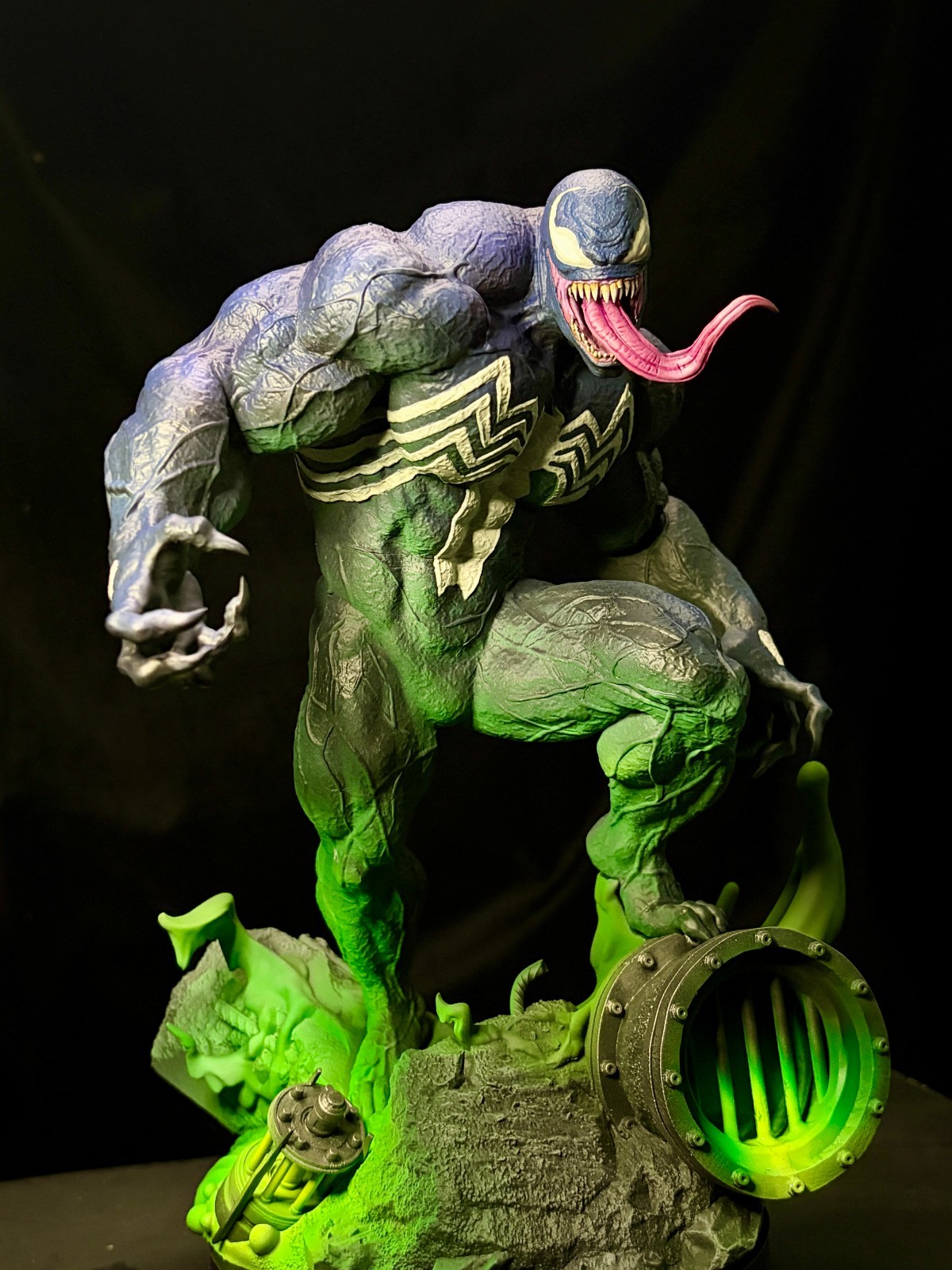 Venom Spider-man Resin 1/6 scale statue professionally painted Venom Spider-man Resin 1/6 scale statue professionally painted