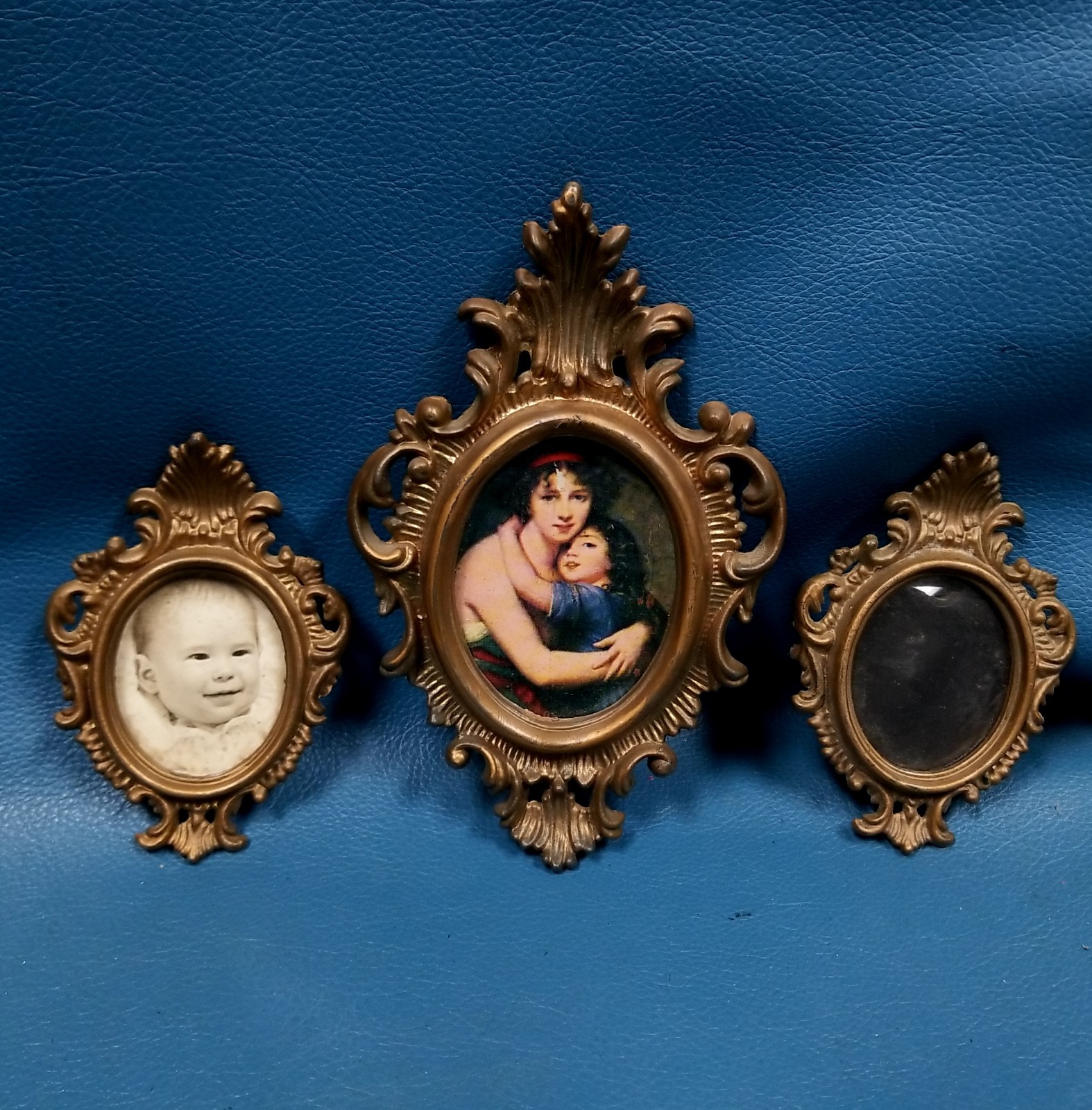 VTG MCM Set 3 Gold Plastic Rococo Italianate Oval Frame 7