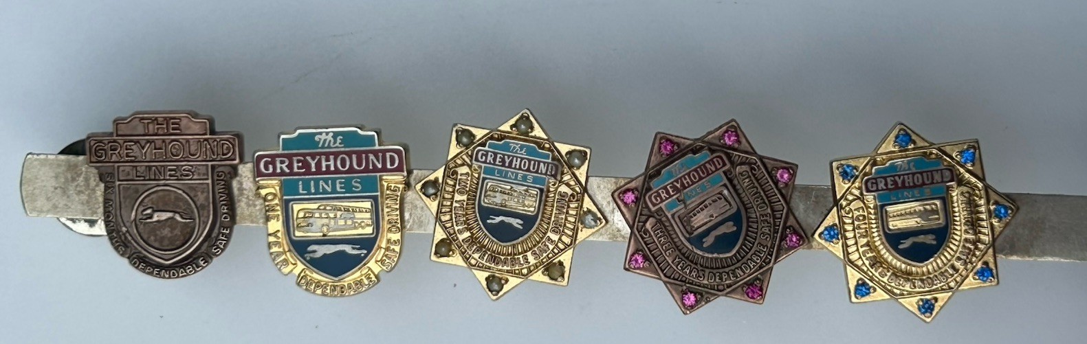 Vintage Collectible Greyhound Bus Employee Service Award Enamel 5 Pin On Pin Bar