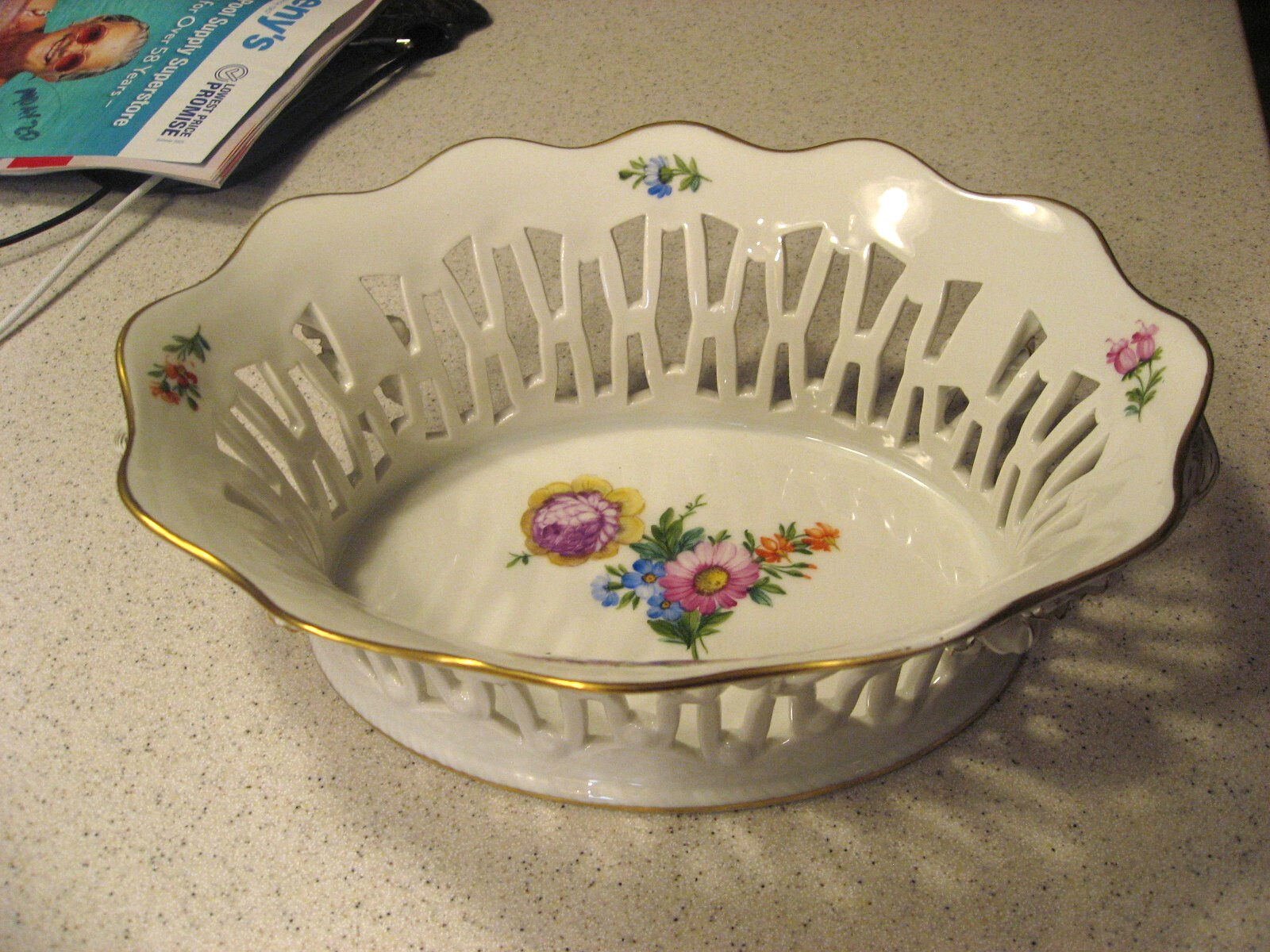 Vtg Royal Copenhagen Floral Designed w/Gold Edges White Porcelain Fruit Bowl Vtg Royal Copenhagen Floral Designed w/Gold Edges White Porcelain Fruit Bowl