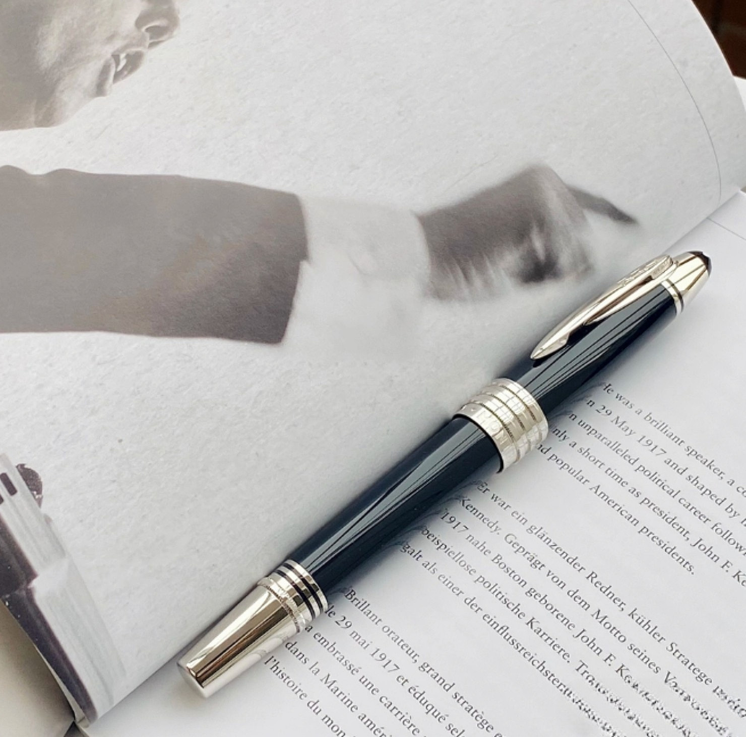 Montblanc JFK Limited Special Edition Rollerball Pen Luxury Writing NIB Gift