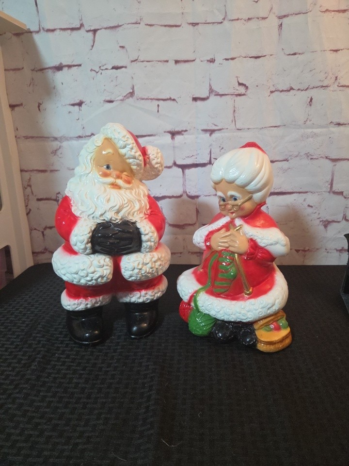 Vtg Ceramic Atlantic Mold Christmas Mr Santa Claus And Mrs Claus Banks 70s Vtg Ceramic Atlantic Mold Christmas Mr Santa Claus And Mrs Claus Banks 70s