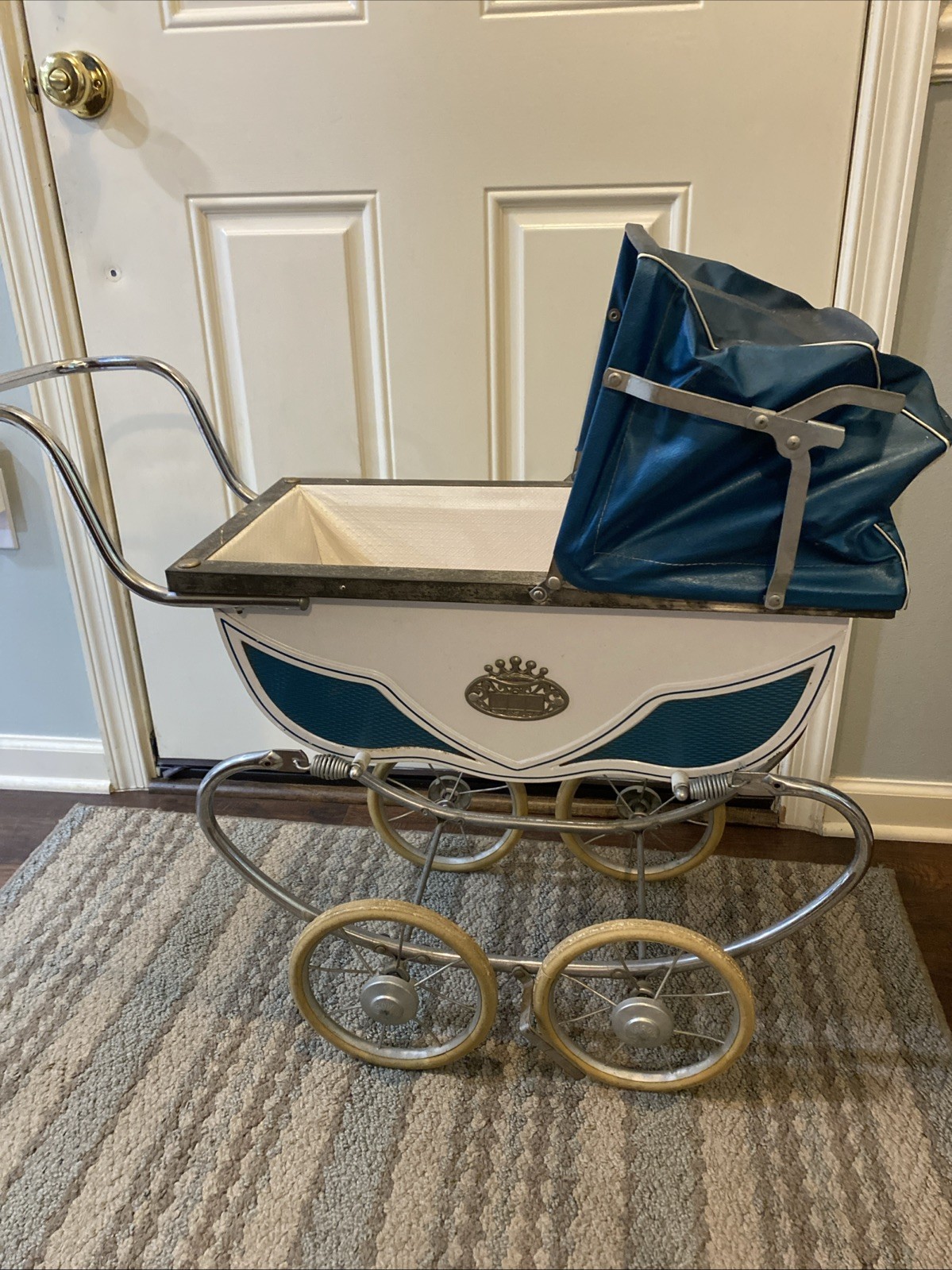 Vintage 1950s Coronet Baby Doll Carriage Buggy Pram