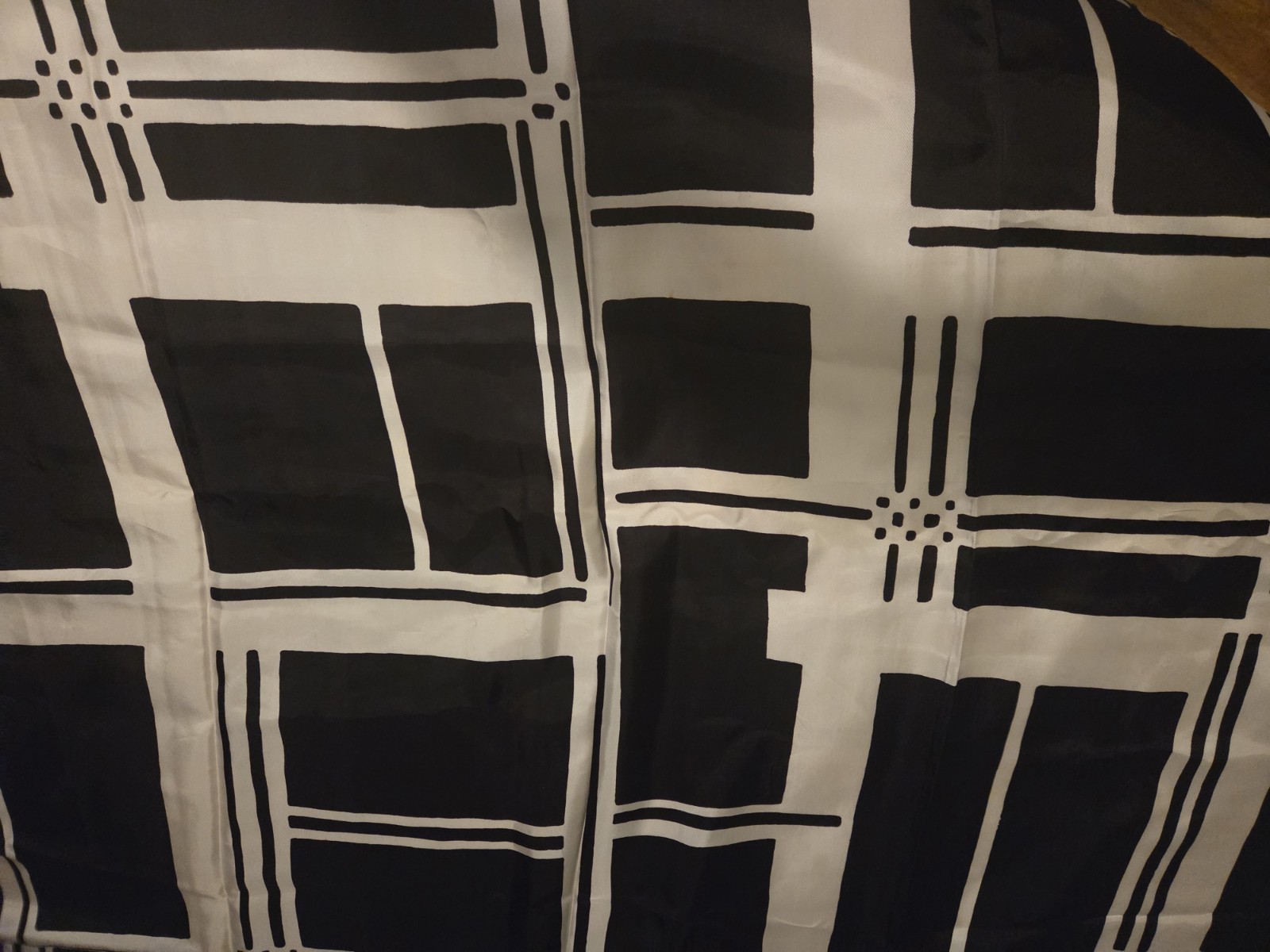 Vtg 60's Loomskill Silky Fabric Black/White Mod Geometric Abstract Design 3+yds Vtg 60's Loomskill Silky Fabric Black/White Mod Geometric Abstract Design 3+yds