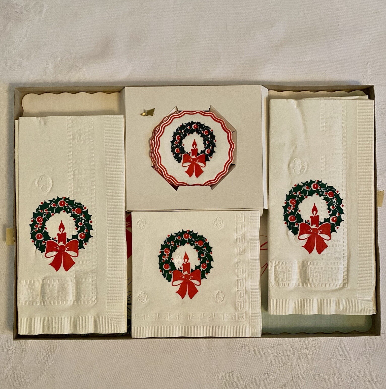 Vintage MCM Christmas Hostess Paper Placemats Napkins Coasters 32 Piece Box Set Vintage MCM Christmas Hostess Paper Placemats Napkins Coasters 32 Piece Box Set