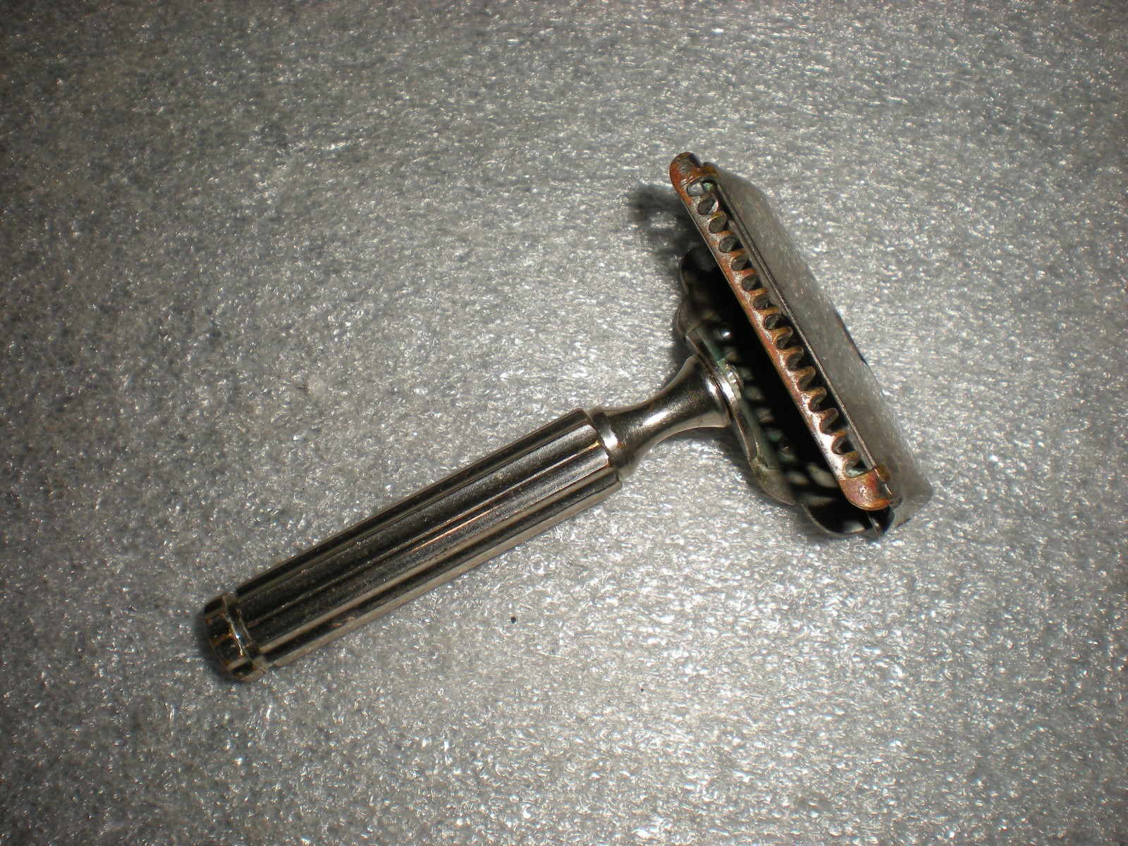 Vintage 1912 GEM Single Edge Safety Razor Brooklyn, New York USA Vintage 1912 GEM Single Edge Safety Razor Brooklyn, New York USA
