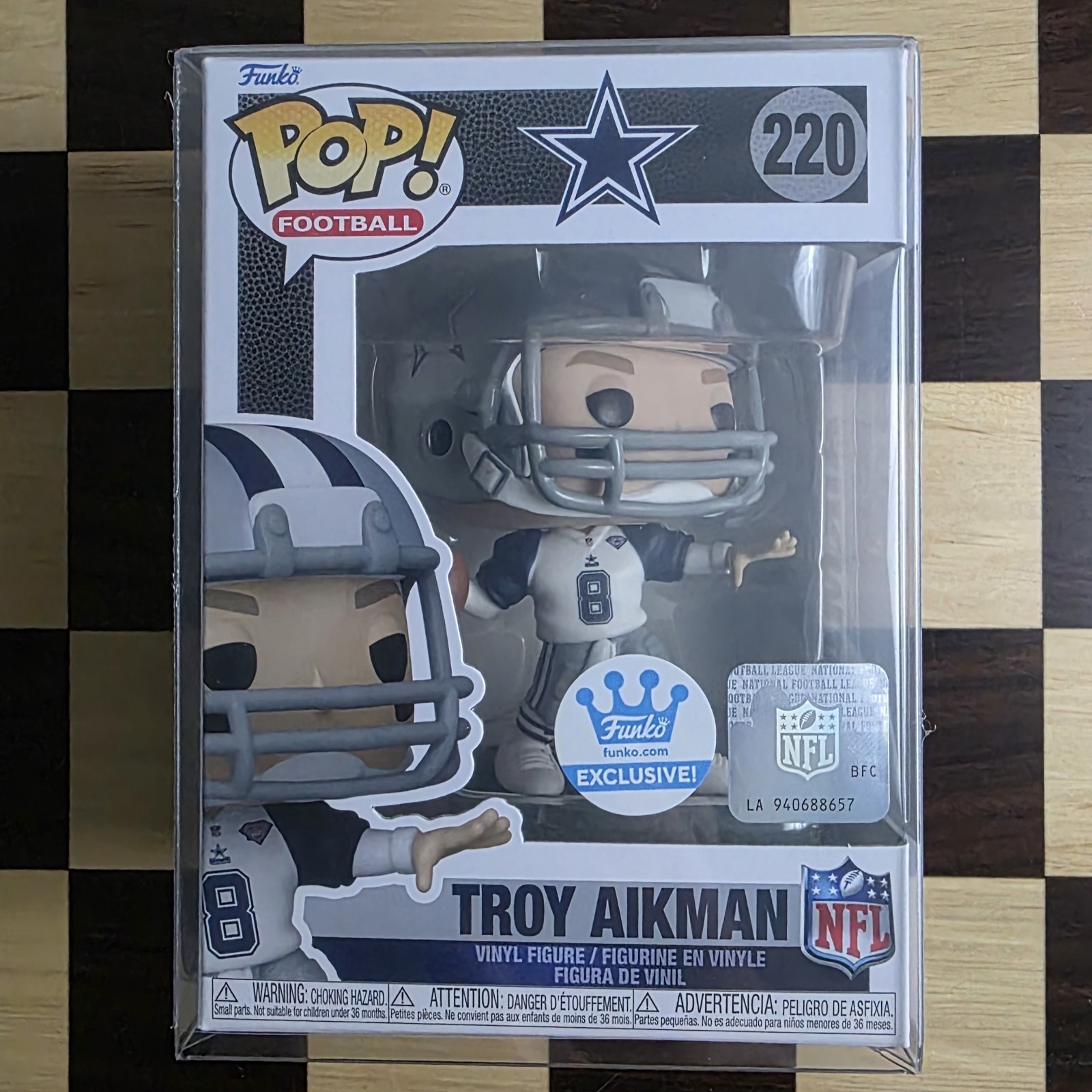 Funko Pop Football Troy Aikman #220 Cowboys NEW w/ Protector