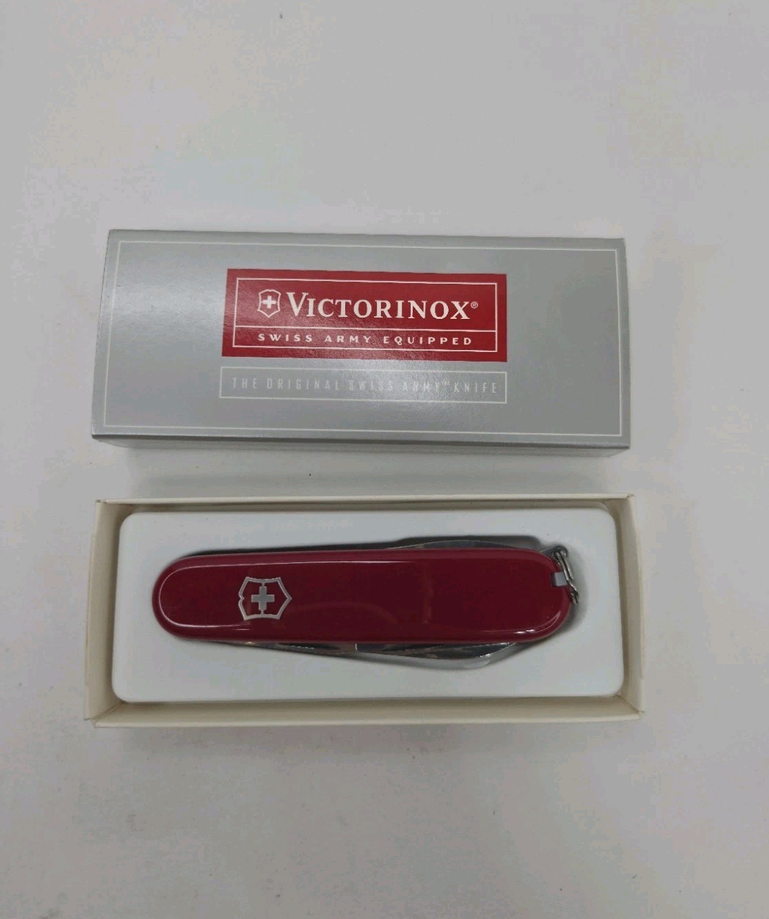 NIB Victorinox Tinker Red Swiss Army Knife 91mm Pocket Tool 53101 NOS NIB Victorinox Tinker Red Swiss Army Knife 91mm Pocket Tool 53101 NOS