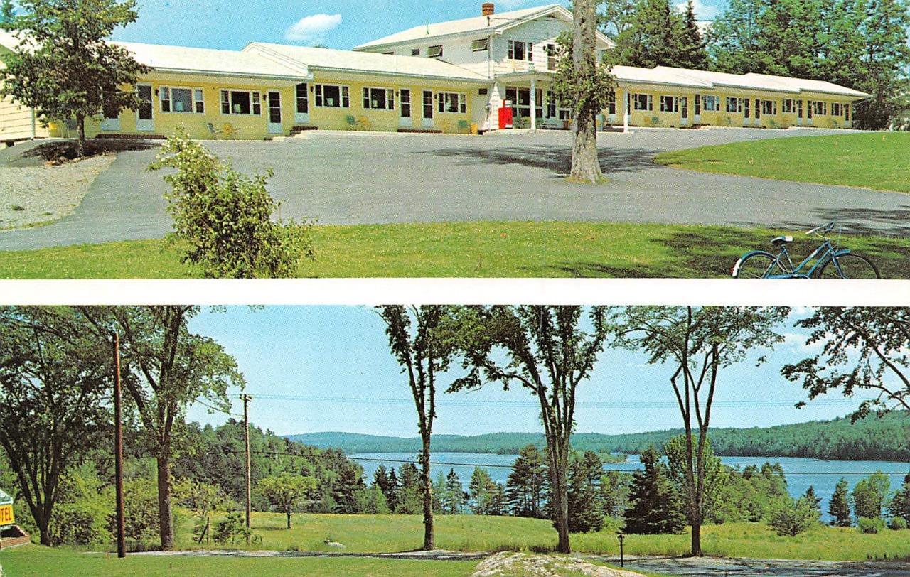BUCKSPORT, ME Maine  SPRING FOUNTAIN MOTEL  Roadside  HANCOCK CO Chrome Postcard