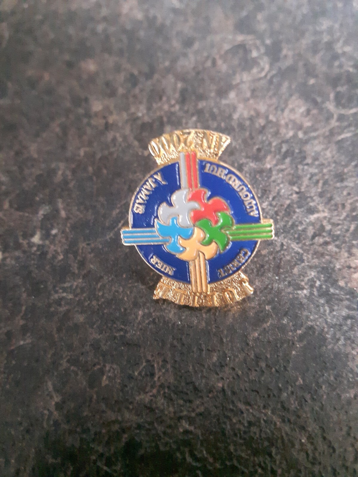 VTG 2000 Jubile Christ Hier Aujoud\'hui A Jamais Lapel Pin FREE COMBINED SHIPPING VTG 2000 Jubile Christ Hier Aujoud\'hui A Jamais Lapel Pin FREE COMBINED SHIPPING
