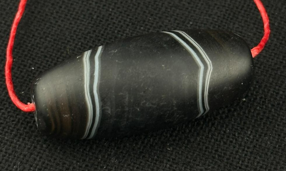 Beautiful Ancient Banded Agate Stone Bead with Eye Beautiful Ancient Banded Agate Stone Bead with Eye