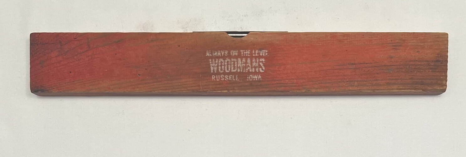 RUSSELL, IOWA VTG 12” functioning ruler/leveli “Always on the Level WOODMANS” RUSSELL, IOWA VTG 12” functioning ruler/leveli “Always on the Level WOODMANS”