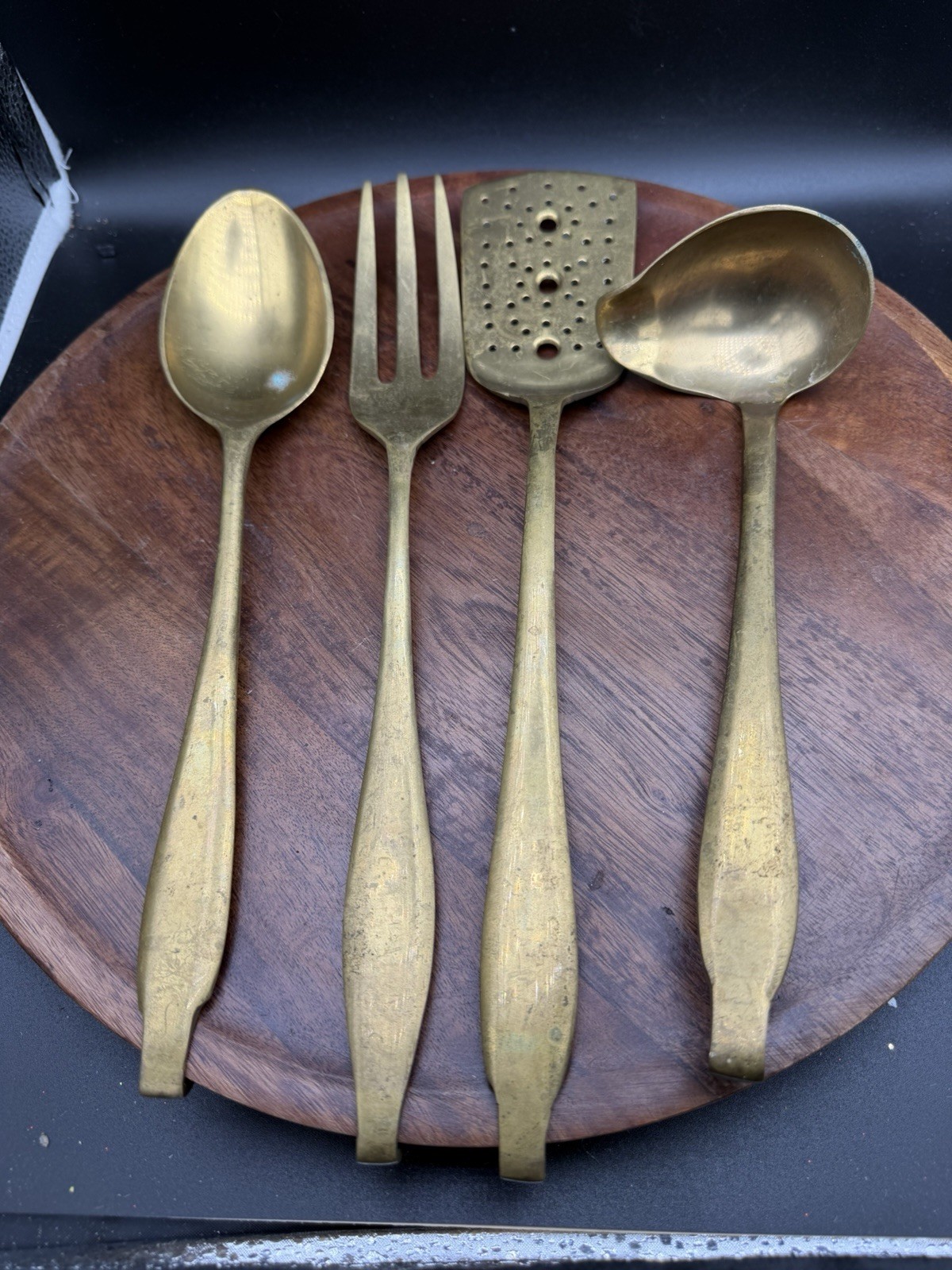 Awesome Set Of 4 VTG Brass Serving Pieces 12\