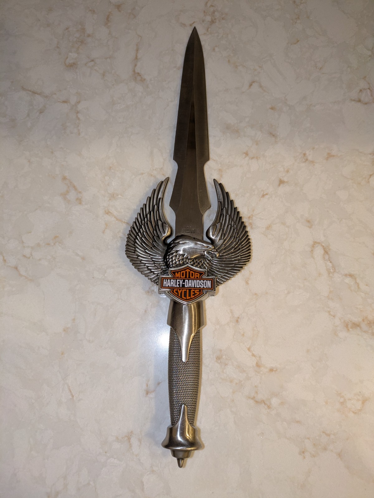 Harley Davidson 1998 HD-6 Stainless Steel Eagle Dagger/Short Sword (17\