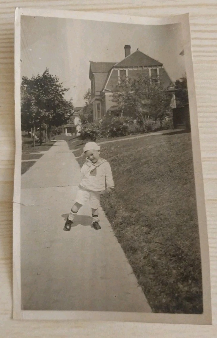 Vintage 1910s Photo Little Boy Sailor Suit Outfit House Sidewalk Snapshot Art Vintage 1910s Photo Little Boy Sailor Suit Outfit House Sidewalk Snapshot Art