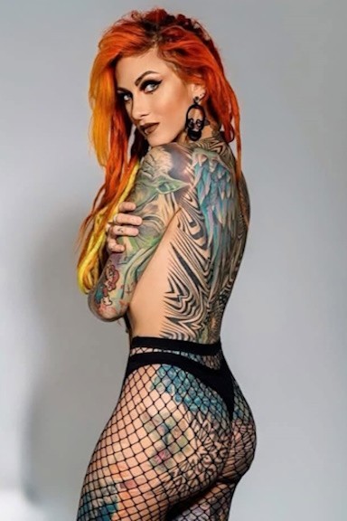 Lena Scissorhands | Premium Glossy Photo | Various Sizes Lena Scissorhands | Premium Glossy Photo | Various Sizes