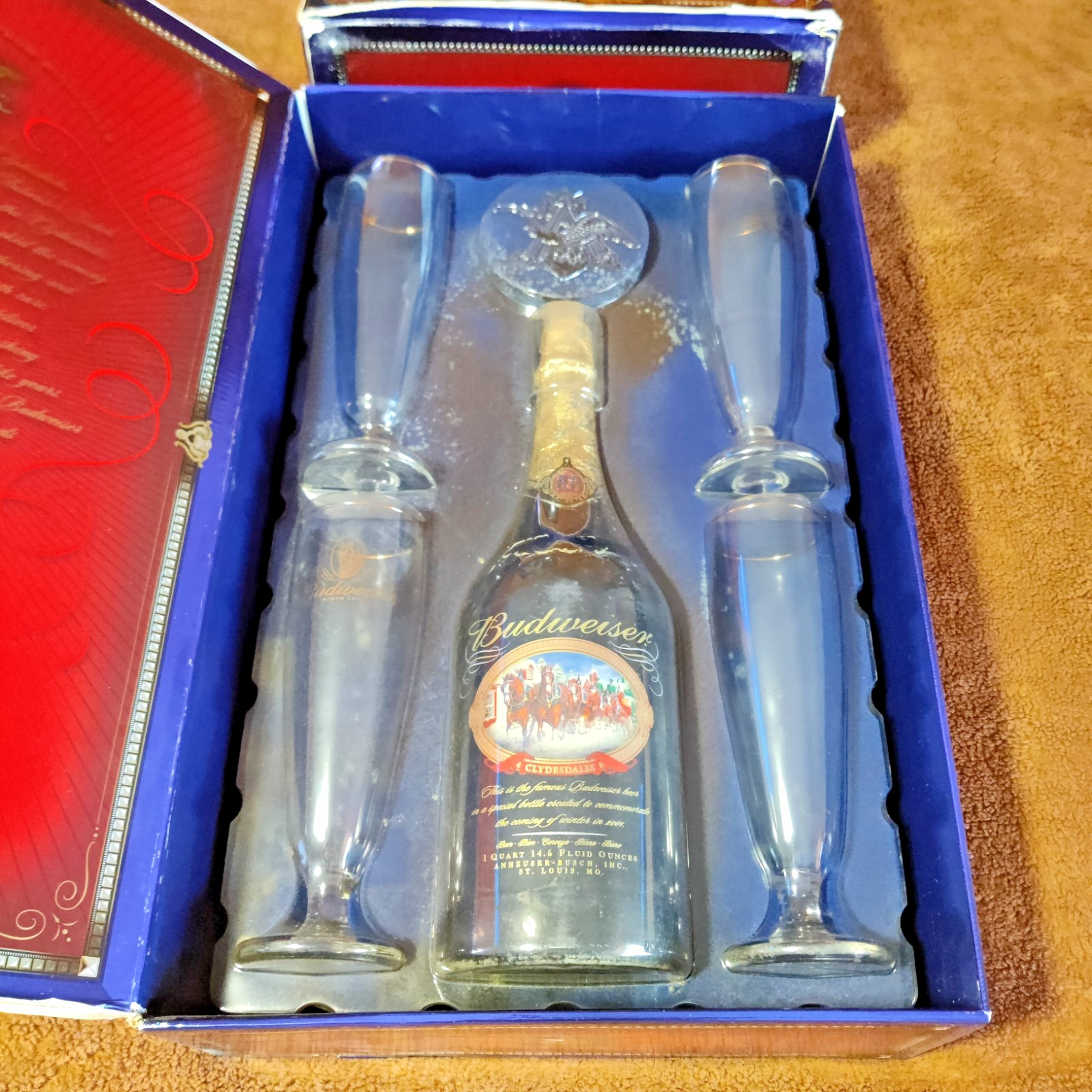 NIB BUDWEISER MILLENNIUM Limited Edition Set Bottle & Four Glasses Original Box