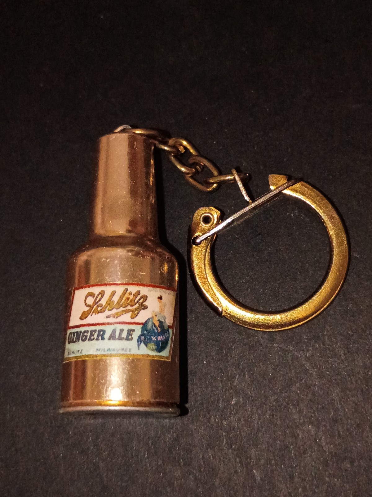 Rare Vintage Schlitz Ginger Ale Soda Advertising Flint Ad Lighter Bottle Shaped 