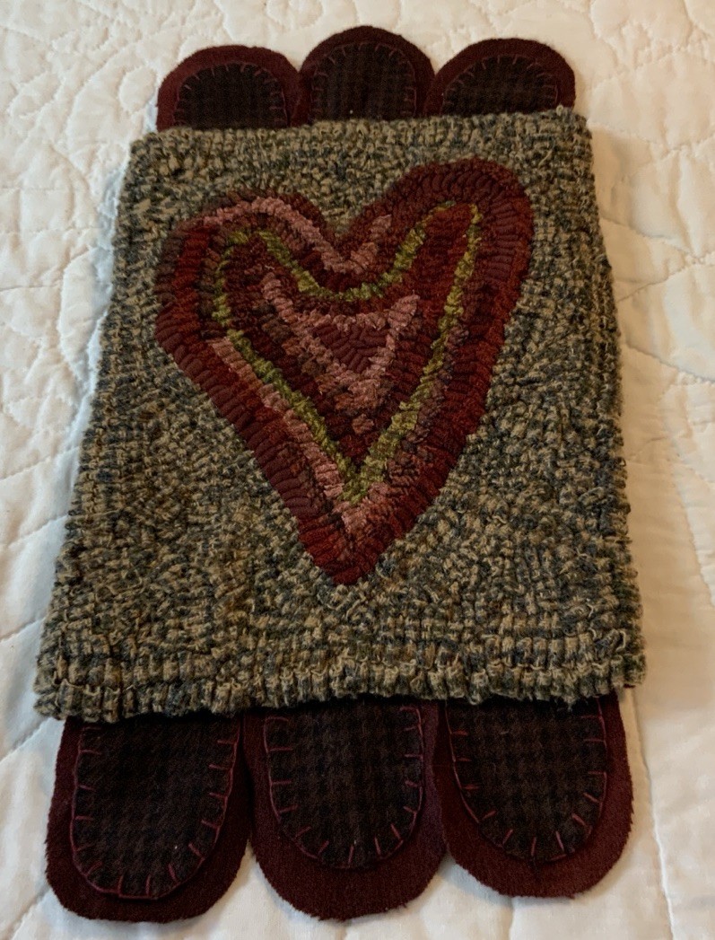 Small Primitive Hooked Rug, Penny Rug, Hand Made, Heart, Burgundy, Multi Small Primitive Hooked Rug, Penny Rug, Hand Made, Heart, Burgundy, Multi