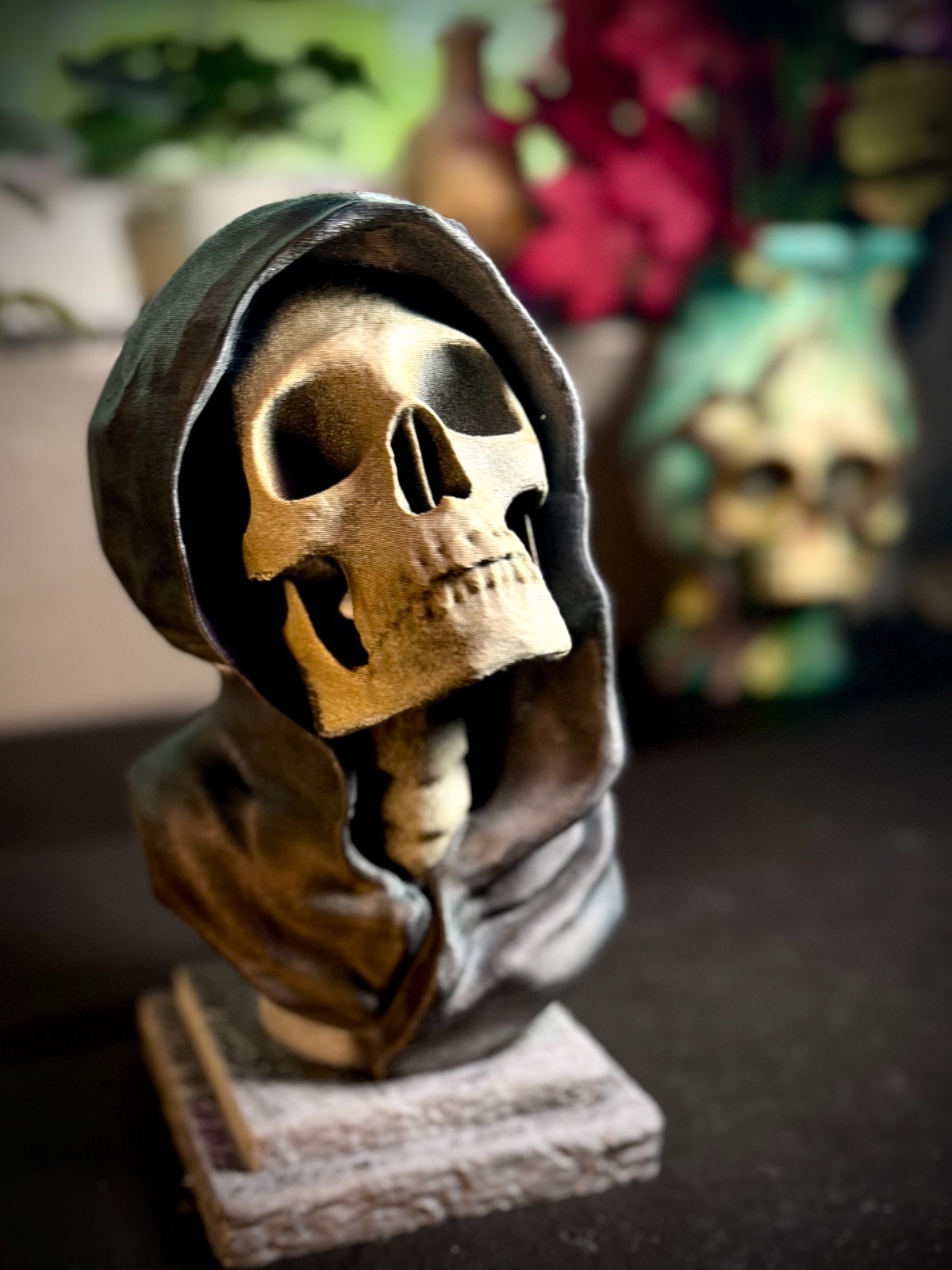 {Unpainted} Hooded Skull Statue and Bookends