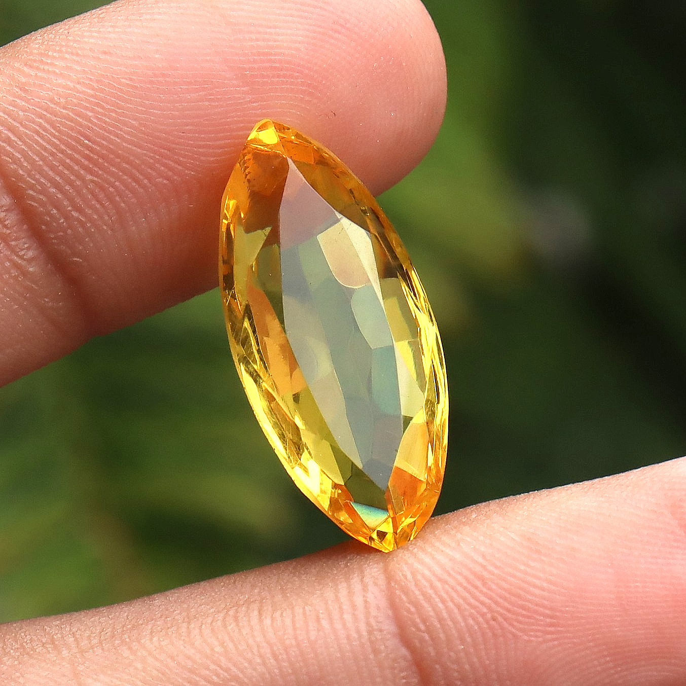 Golden Yellow Citrine Marquise Cut Natural Certified Loose Gemstone 13 Ct Golden Yellow Citrine Marquise Cut Natural Certified Loose Gemstone 13 Ct