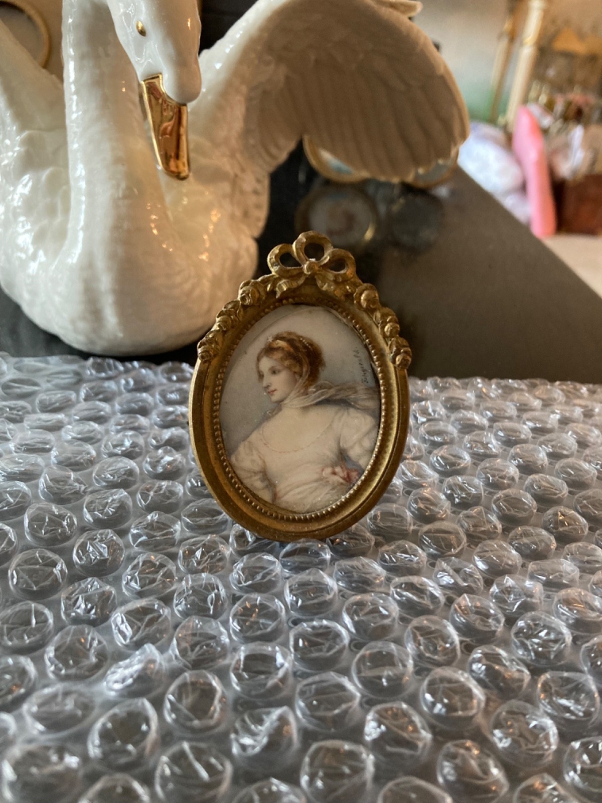 Vintage Miniature Brass Coquette Picture Frame Vintage Miniature Brass Coquette Picture Frame