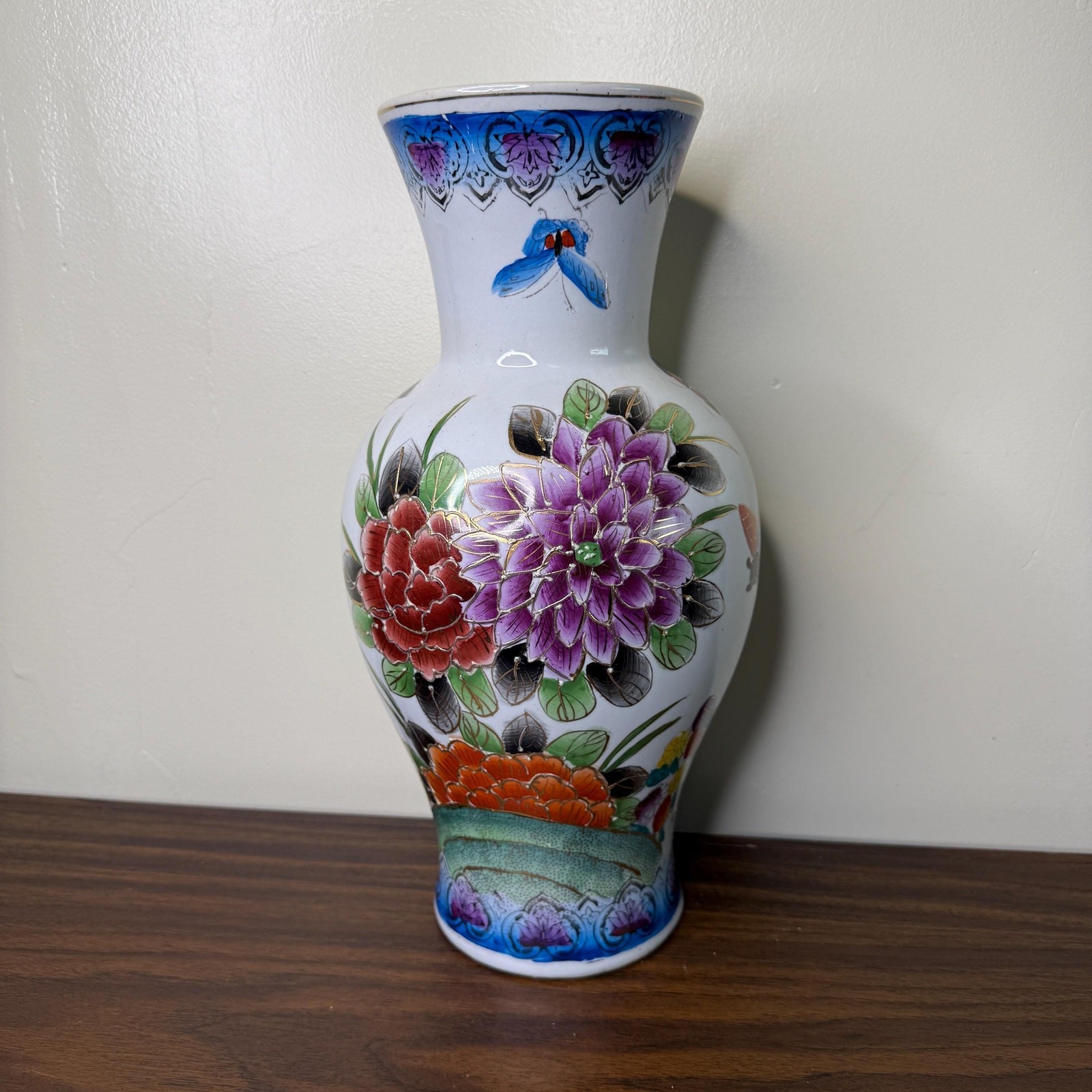 Vintage Chinese Porcelain Vase Hand Painted Flowers and Butterflies Famille Rose Vintage Chinese Porcelain Vase Hand Painted Flowers and Butterflies Famille Rose