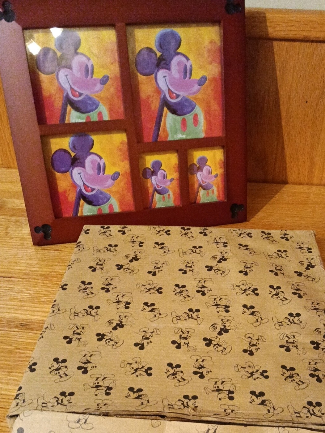 Vintage Walt Disney Brown Walnut Wood Retro Mickey Mouse Five Picture Frame Vintage Walt Disney Brown Walnut Wood Retro Mickey Mouse Five Picture Frame