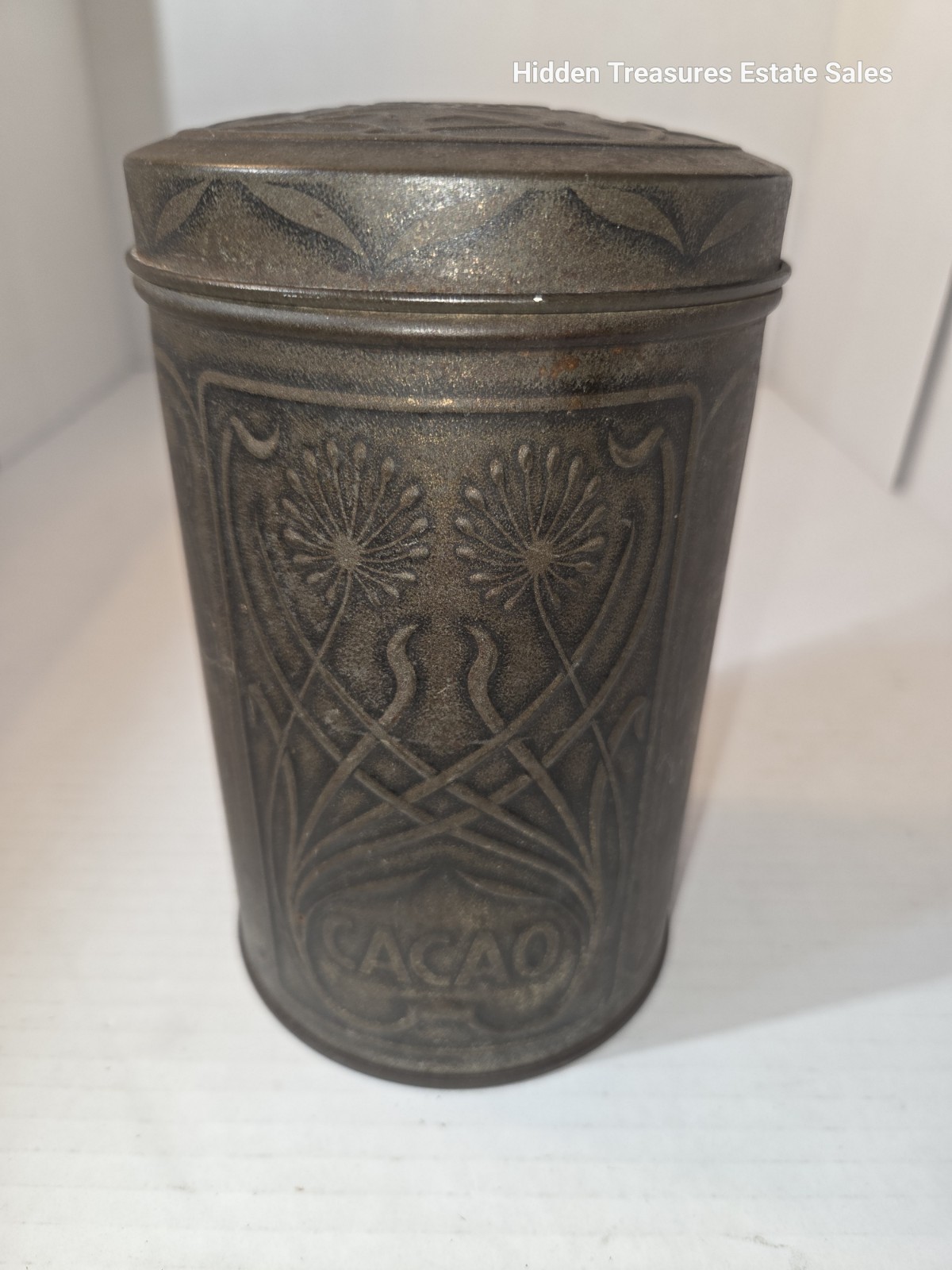vintage Van Delft cacao tin, Art Nouveau embossed dandelion design Dutch 1900 vintage Van Delft cacao tin, Art Nouveau embossed dandelion design Dutch 1900