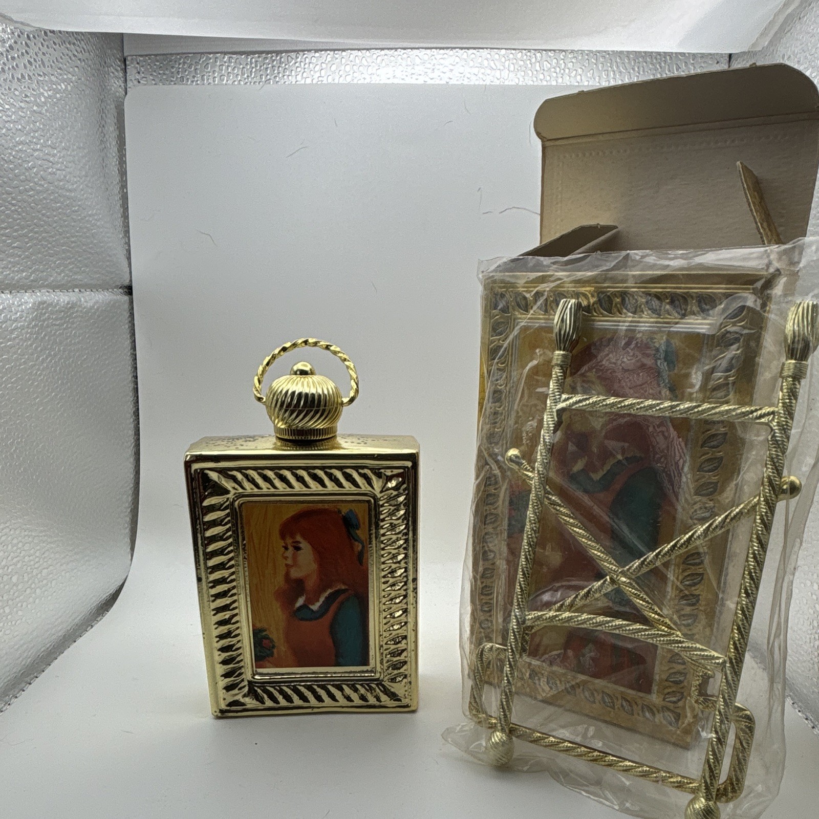 Vintage Avon Picture Frame Charisma Cologne Bottle 4 fl oz Gold Easel Screw Cap