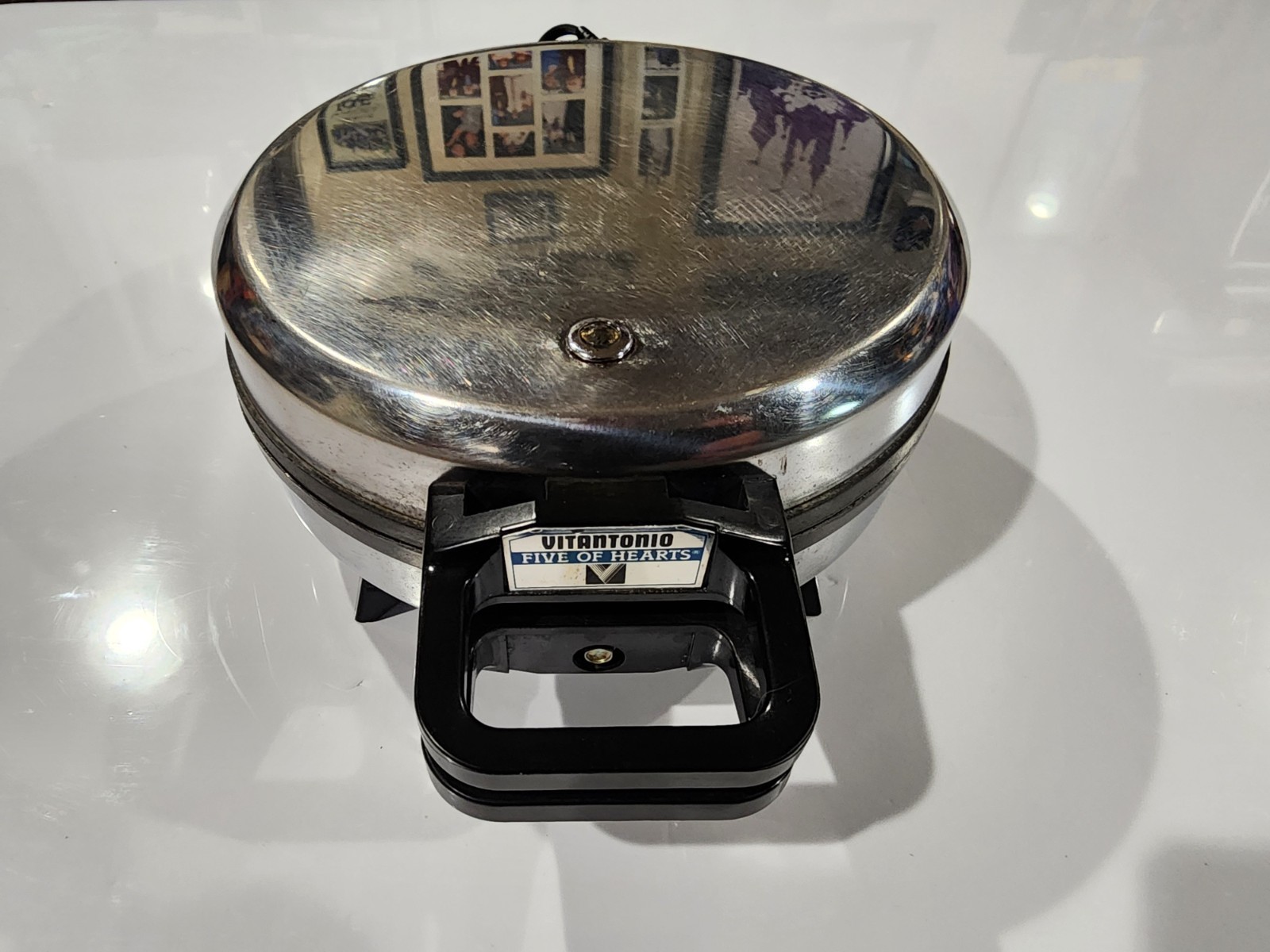 1991 Vintage Vitantonio Five of Hearts Pizzelle Waffle Iron Maker Waffles Chrome