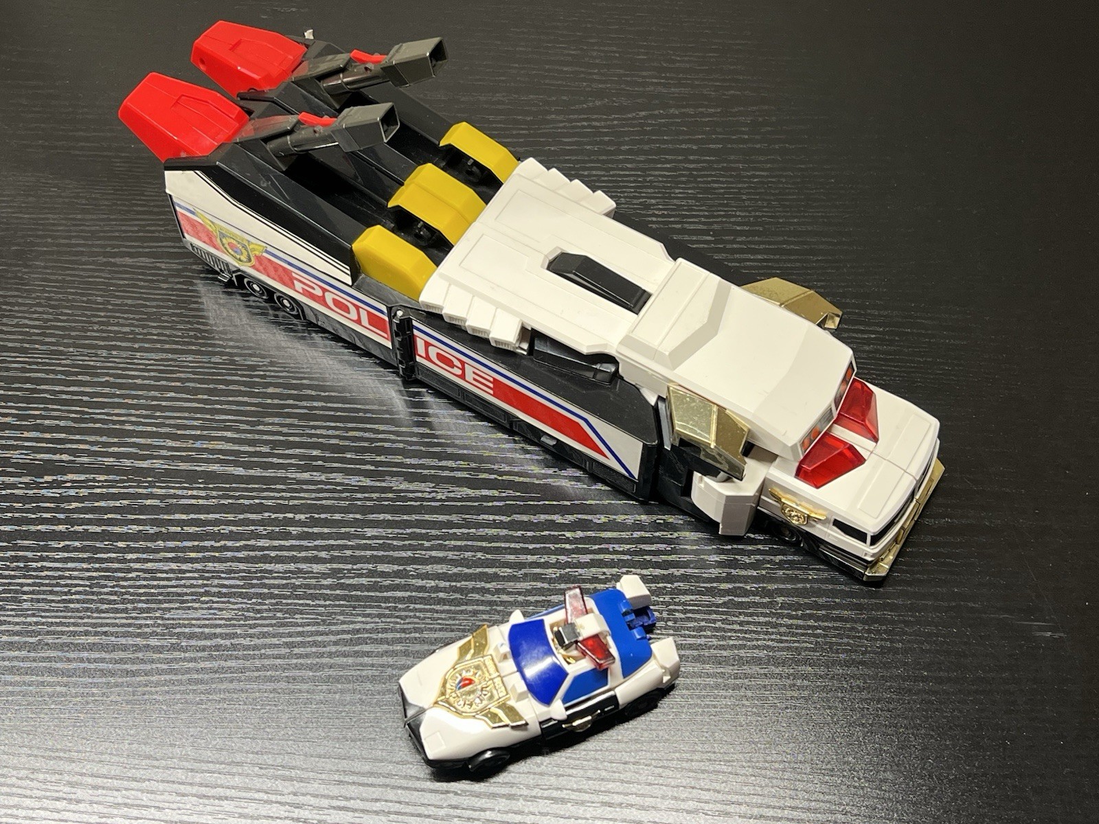 TAKARA BRAVE DX POLICE J-DECKER J-RODER DX CORVETTE BP-110 COP CAR TRANSFORMERS