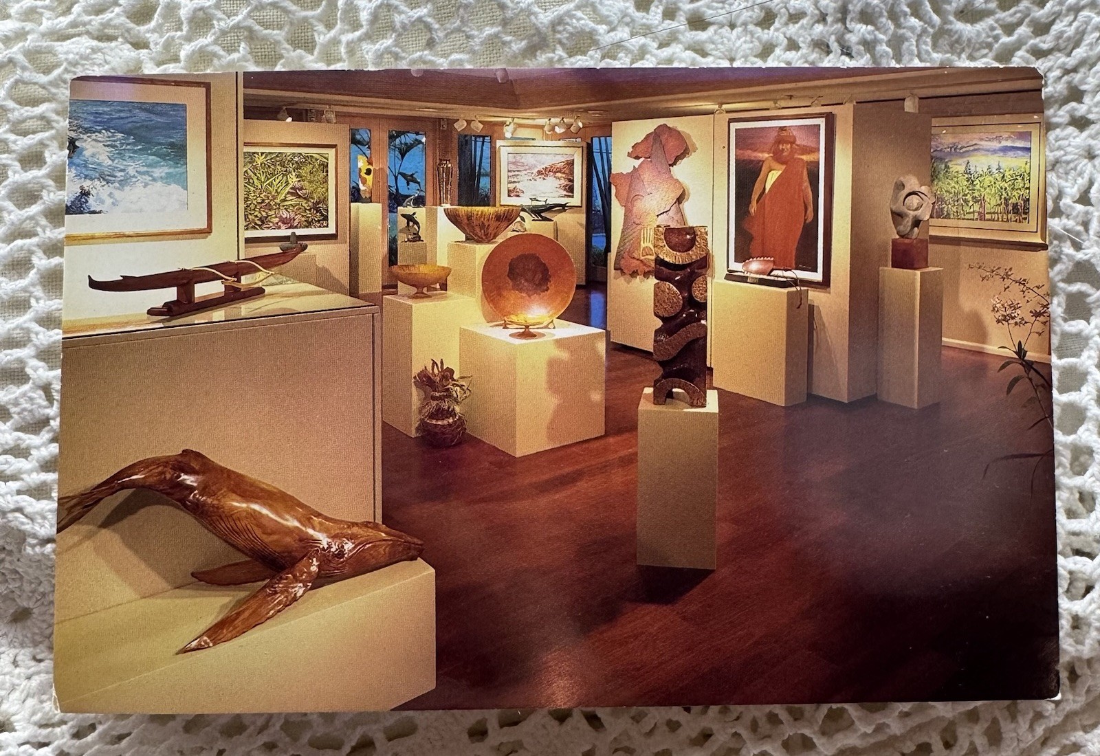 Vintage Hana Coast Gallery Hotel Hana Maui Hawaii Art Exhibit Postcard Unused