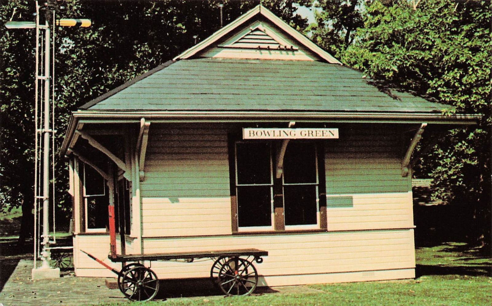 Bowling Green Railroad Train Station Carillon Park Dayton Ohio Vtg Postcard 28A