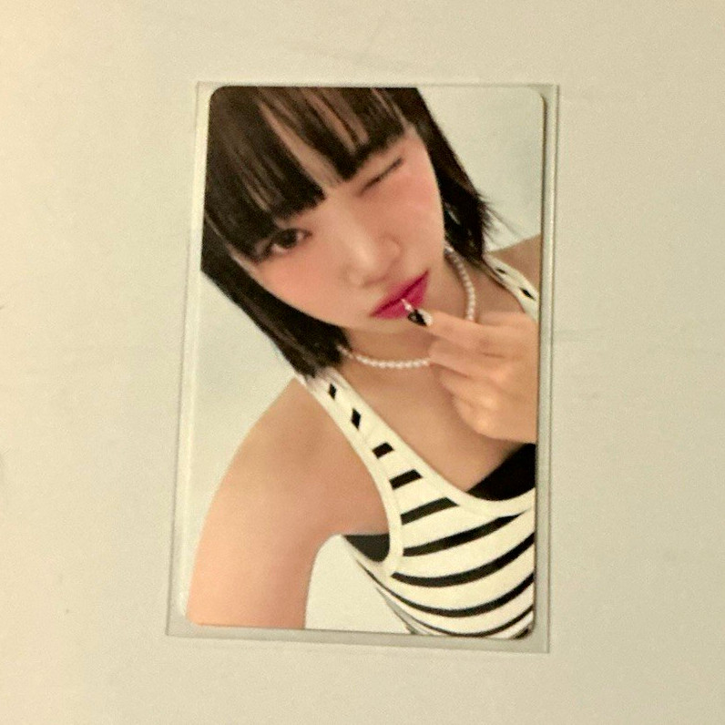 LE SSERAFIM Chaewon UNFORGIVEN Weverse Shop 2023 Official Photocard