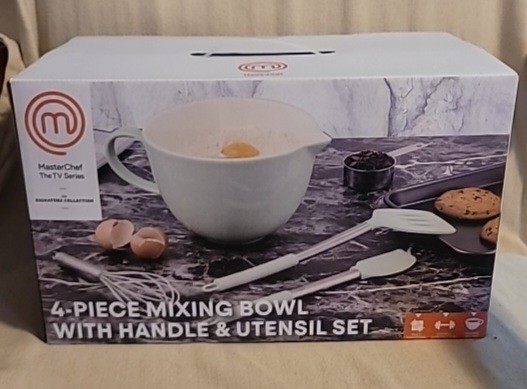 Master Chef Oven Safe Mixing Bowl W Utensils Set