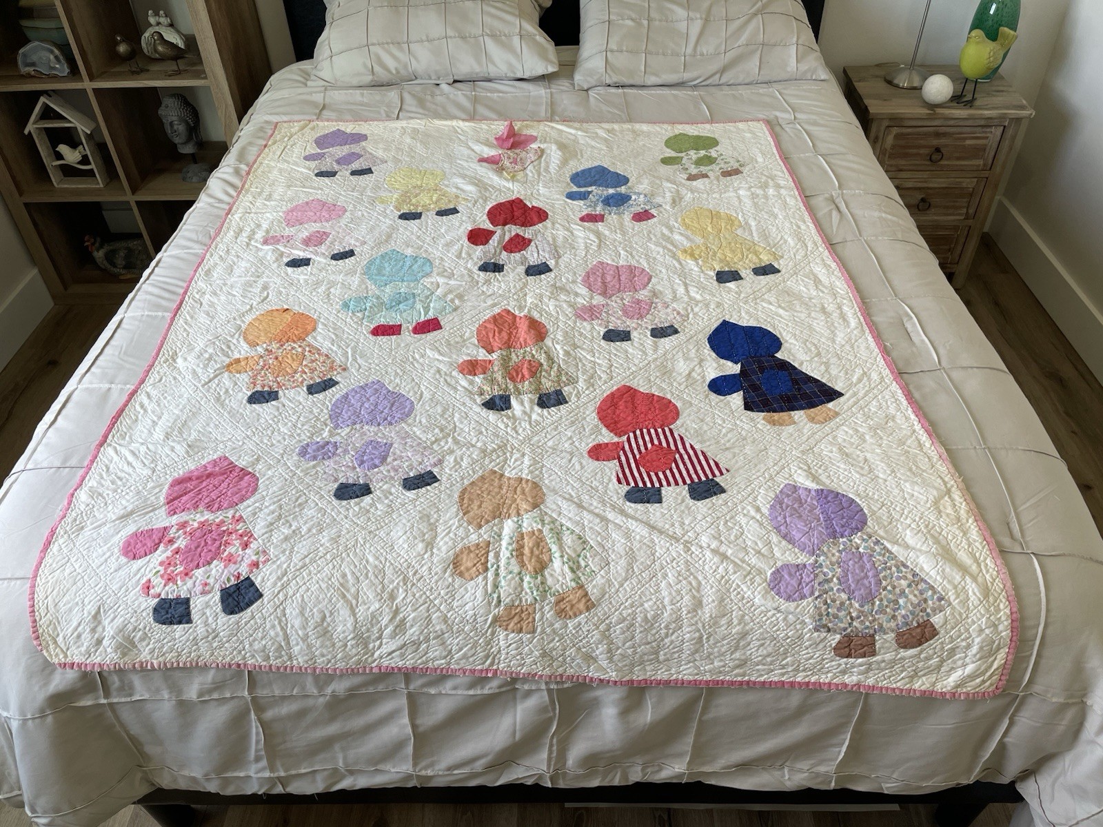 Vintage 1930s Sunbonnet Sue Quilt Hand Quilted Applique Feedsack Folk Art