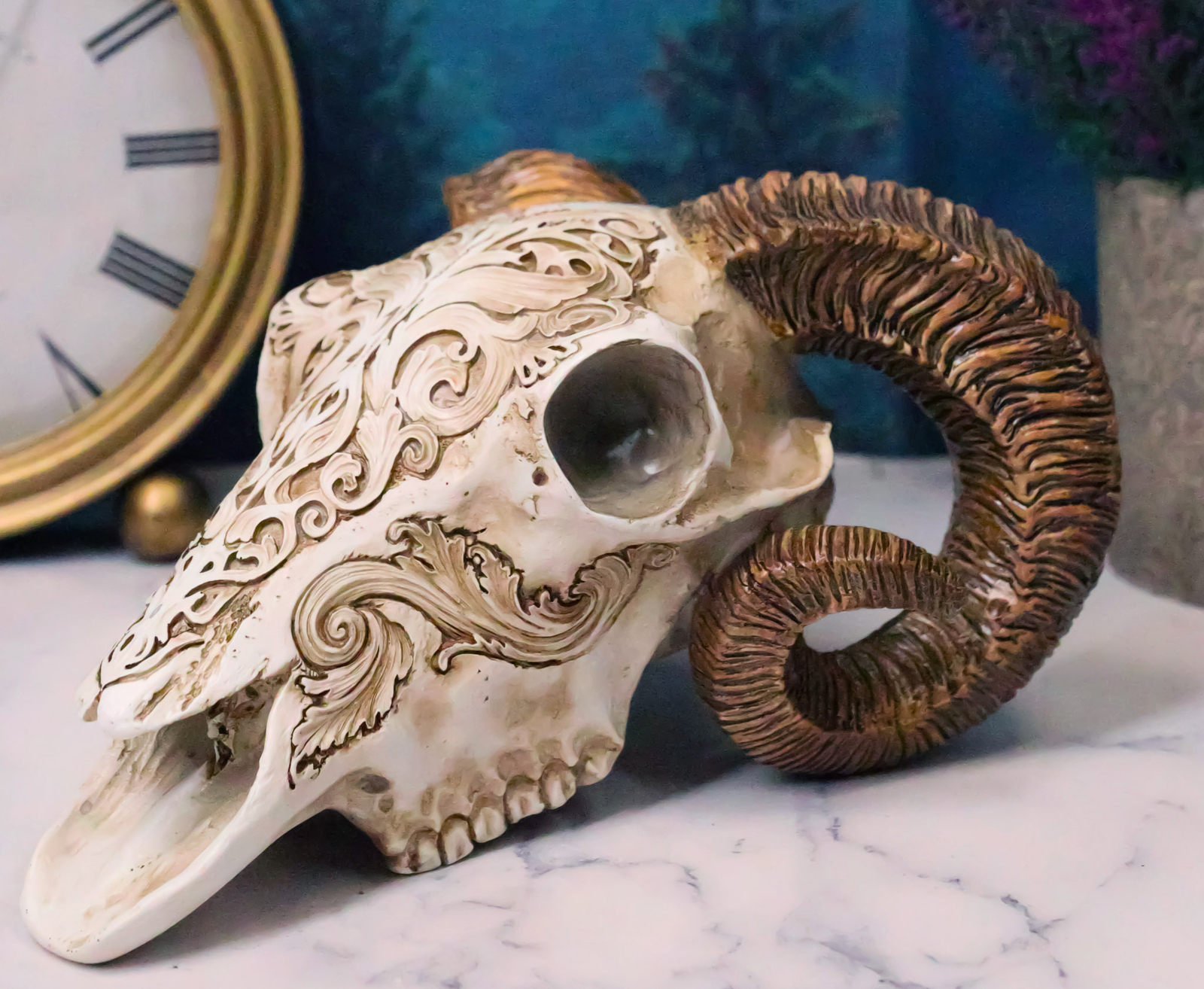 Gothic Macabre Ammon Cultic Tribal Tooled Tattoo Scrimshaw Ram Skull Figurine Gothic Macabre Ammon Cultic Tribal Tooled Tattoo Scrimshaw Ram Skull Figurine