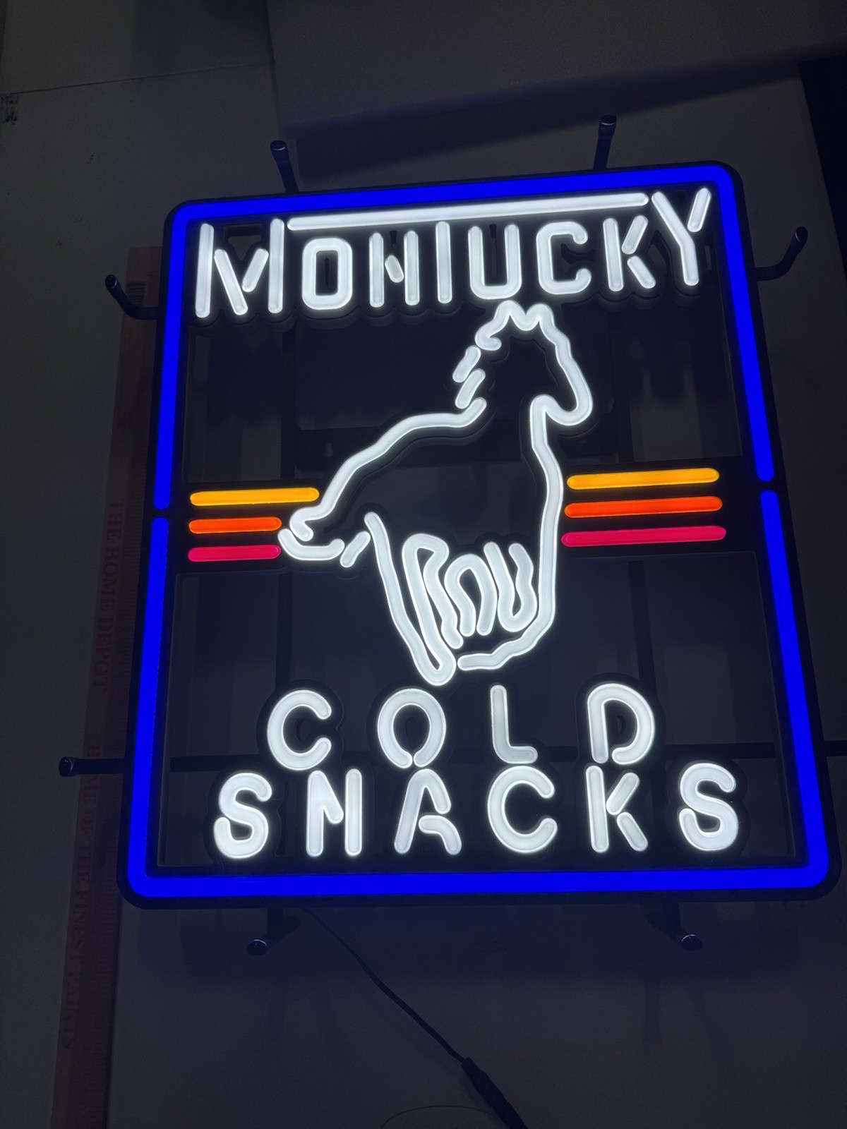 Montucky Cold Snacks LED “neon” Sign Man cave Bar Beer New In Box