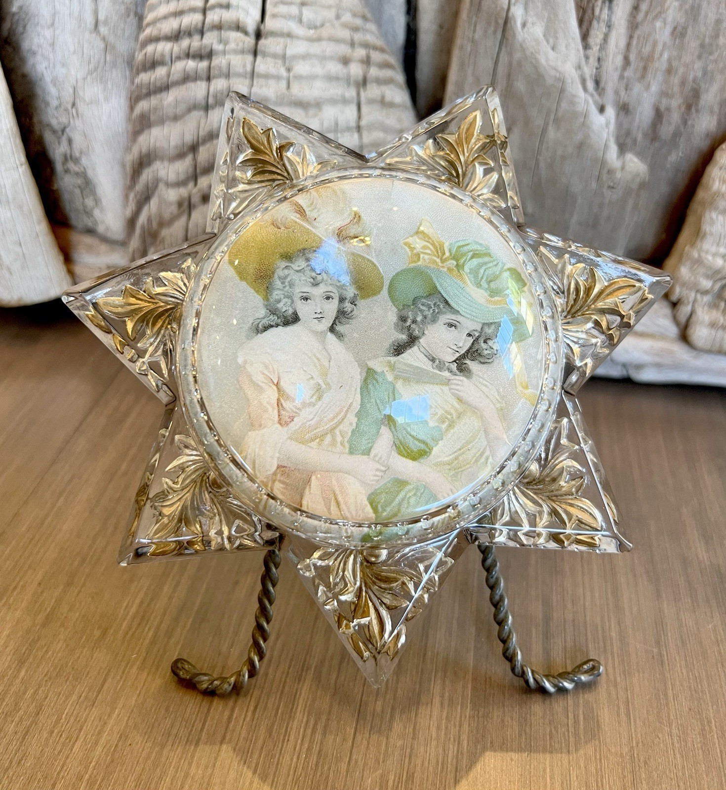 Antique Victorian Mourning Star Photo Frame Goofus Glass Magnifier w/ Easel Antique Victorian Mourning Star Photo Frame Goofus Glass Magnifier w/ Easel