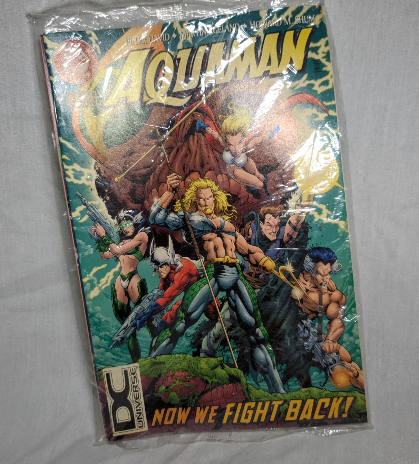 Lot of Vintage DC Comics Aquaman #23 and Shazam #17 DCU Logo Variant Rare HTF