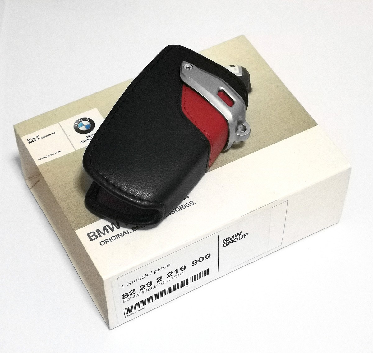 Genuine BMW Leather Car Logo Key Case Cover Pouch Black/Red 82292219909