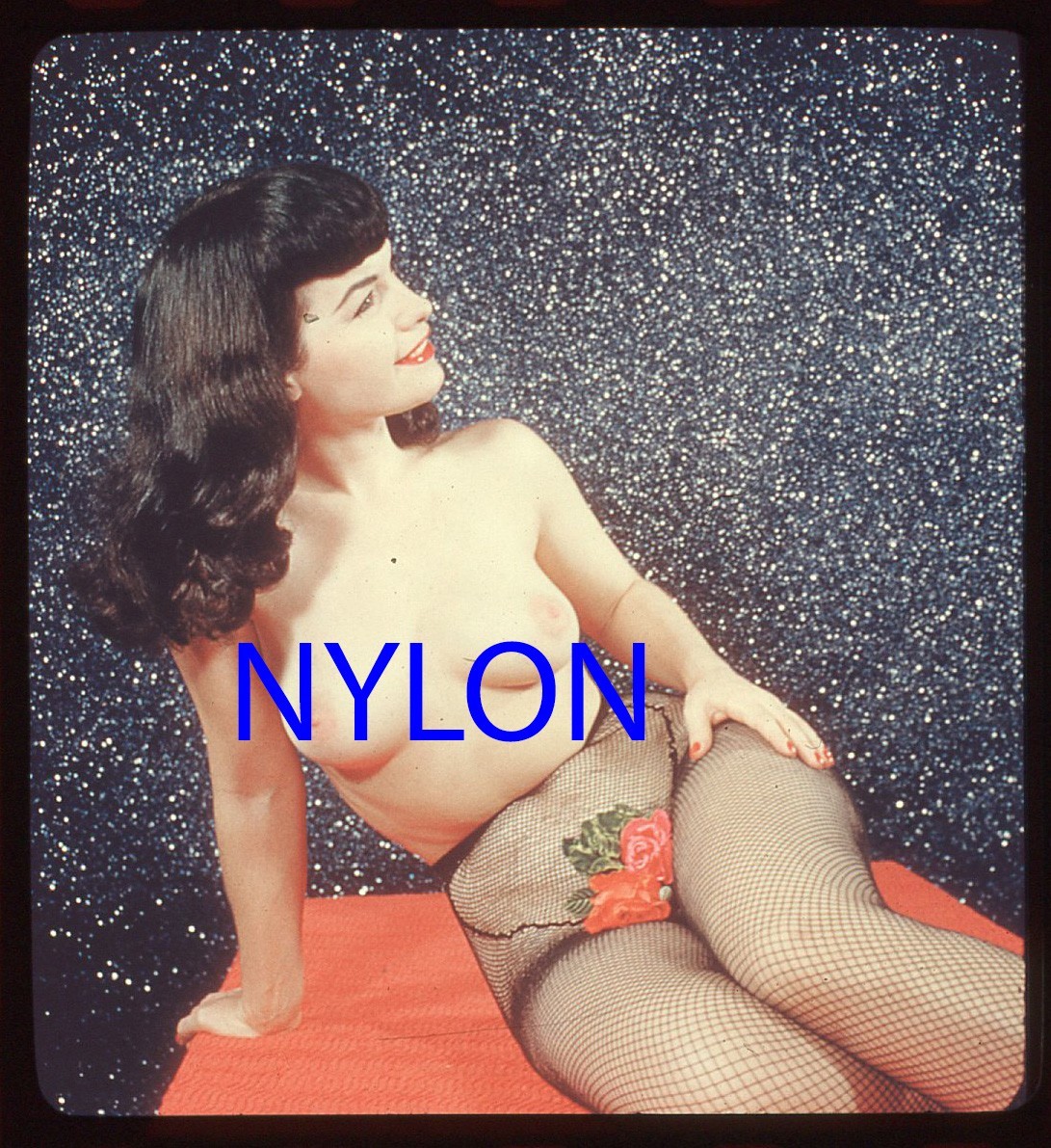 RARE VINTAGE 1950s 3-D STEREO COLOR SLIDE OF A NUDE BETTIE PAGE BY ALLEN COBERT RARE VINTAGE 1950s 3-D STEREO COLOR SLIDE OF A NUDE BETTIE PAGE BY ALLEN COBERT