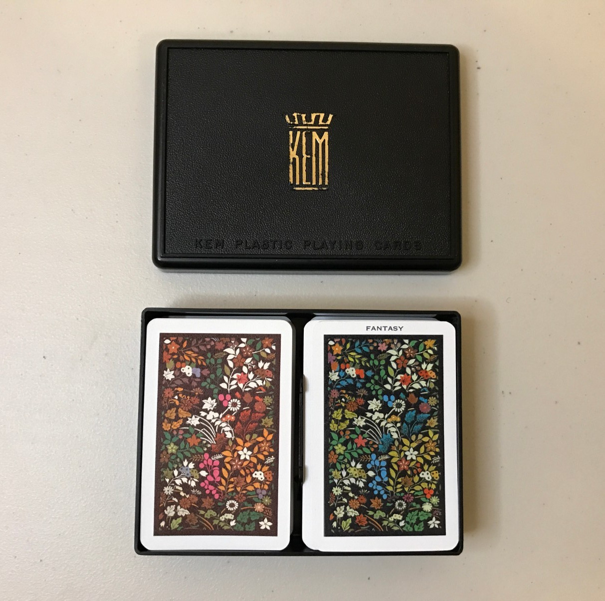 Vintage KEM Plastic Playing Cards Double Deck Fantasy Flower Pattern w/ Case Vintage KEM Plastic Playing Cards Double Deck Fantasy Flower Pattern w/ Case