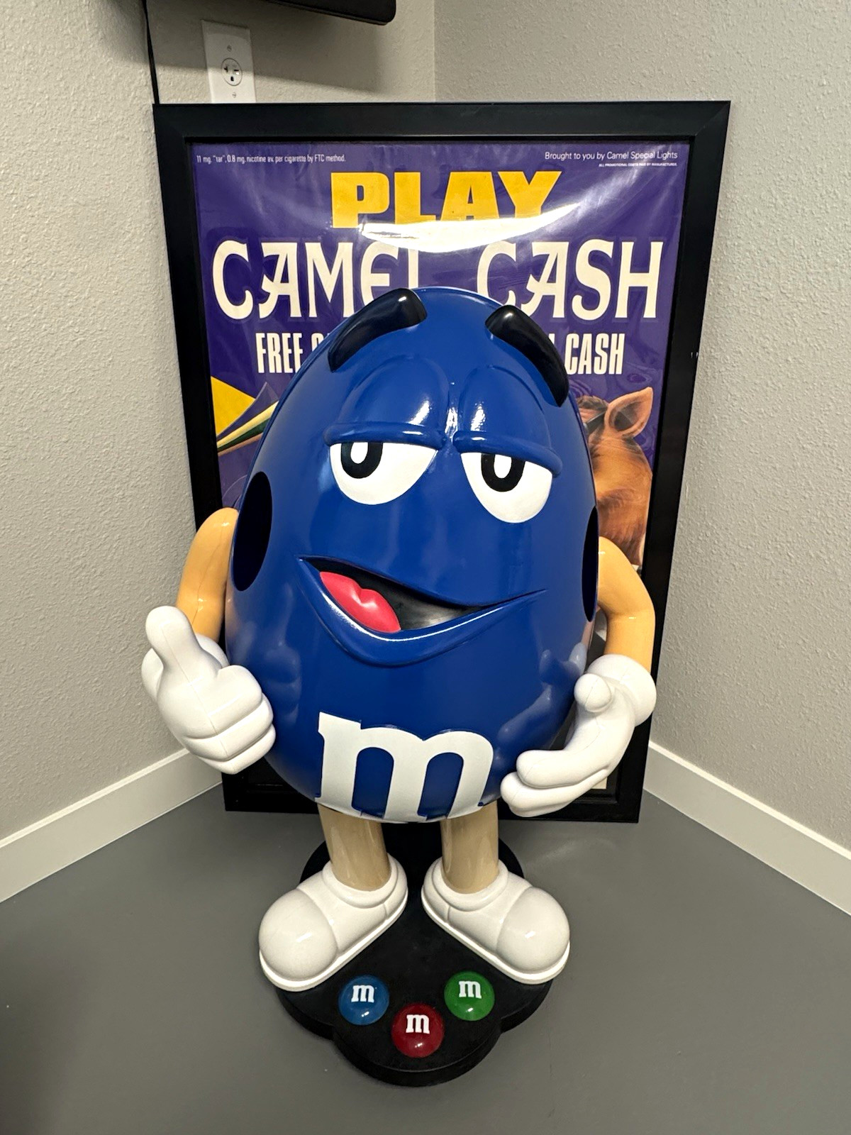 RARE M&M\'s Blue Character Store Display RARE M&M\'s Blue Character Store Display