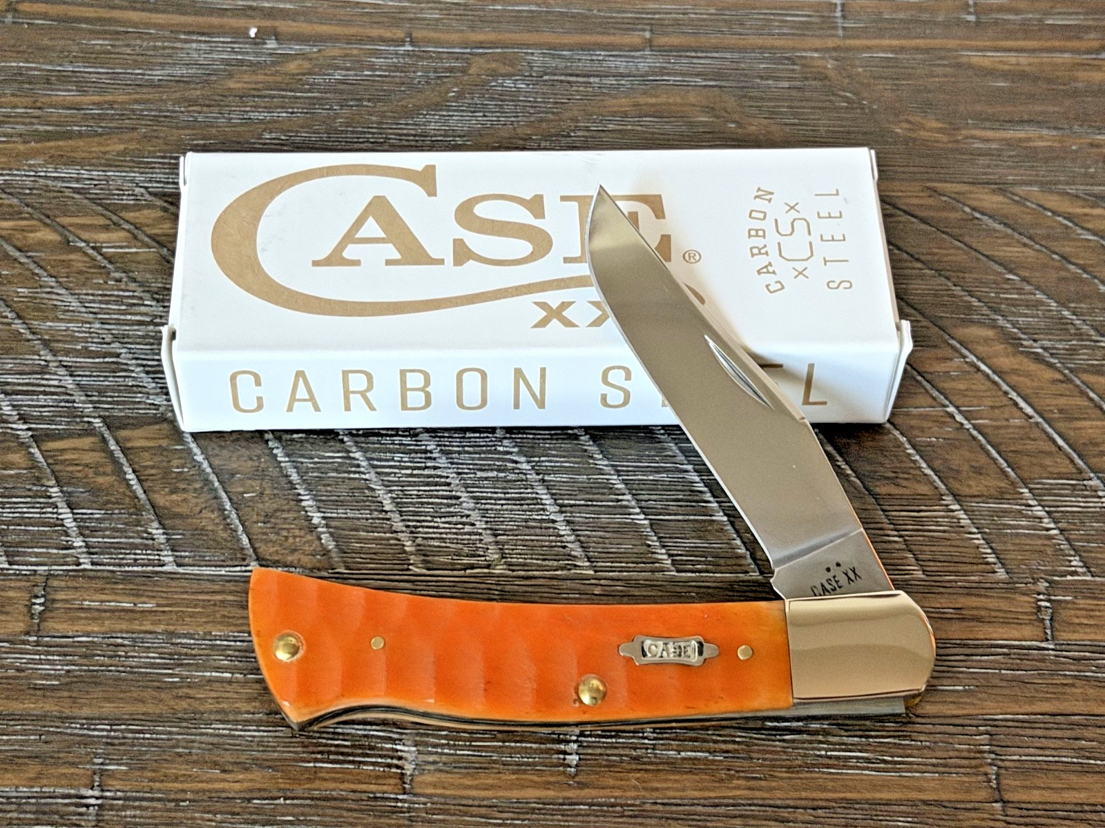 Case XX 38076 Persimmon Orange Bone Gator Jig Axe Handle Case XX 38076 Persimmon Orange Bone Gator Jig Axe Handle