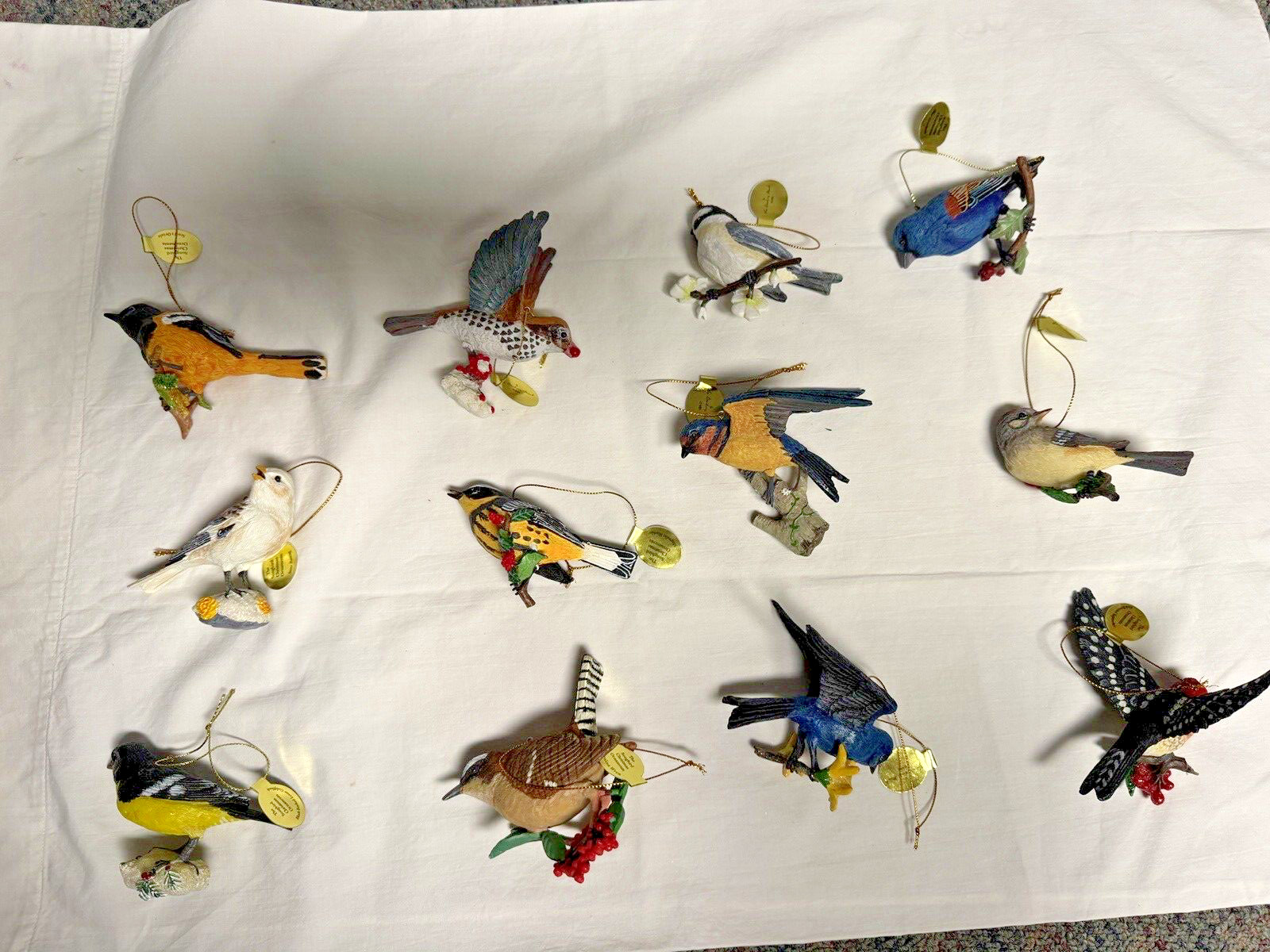 NIB    Songbird   Danbury Mint Ornaments  Bird Collection Original Box 12